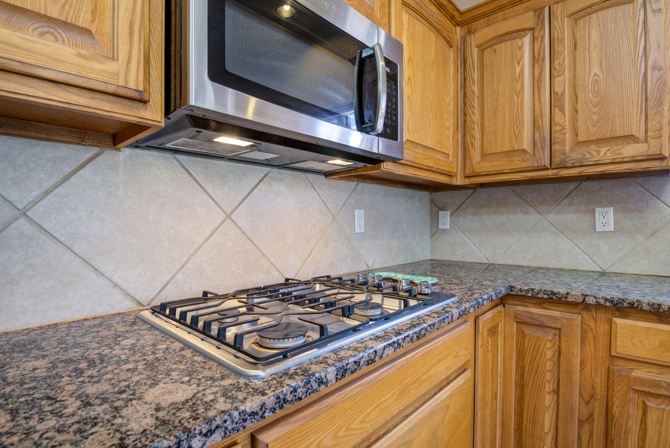 7508 Calle Montana NE