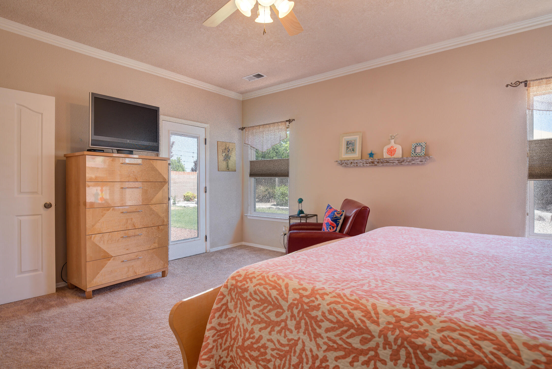 7508 Calle Montana NE
