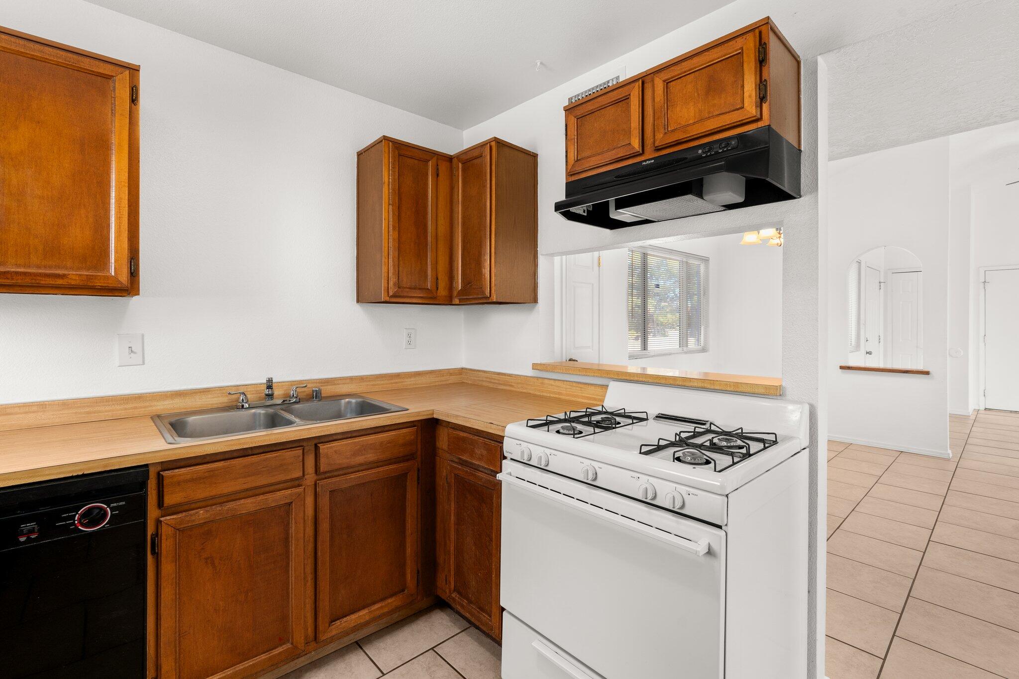 505 Sava Drive SE