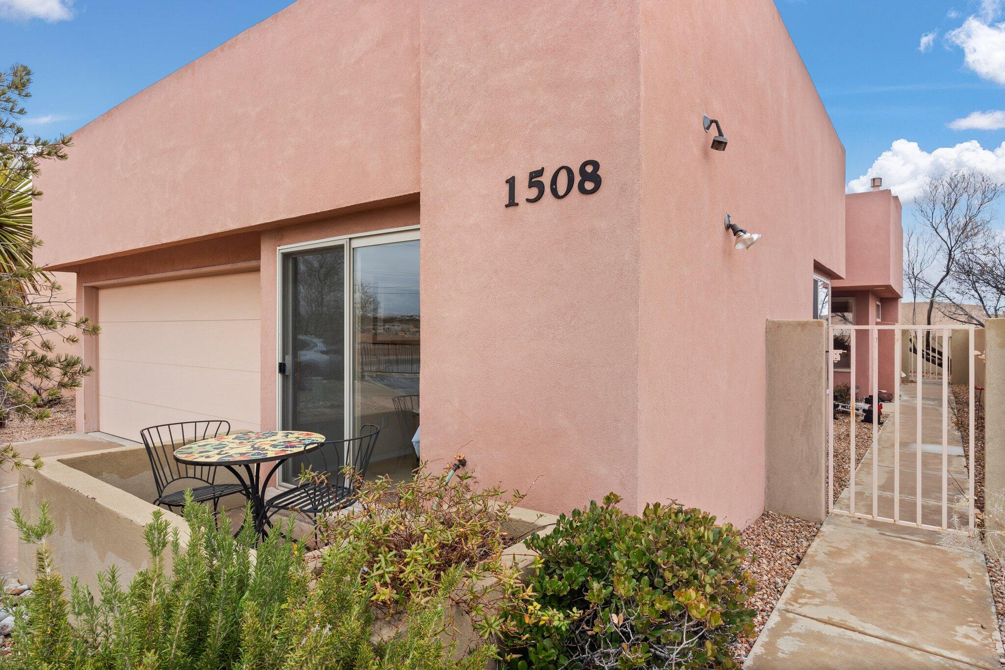 1508 Prairie Sage Way SE