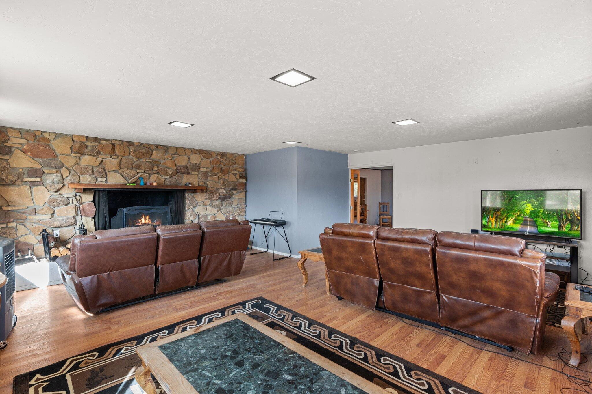 19 Matterhorn Drive