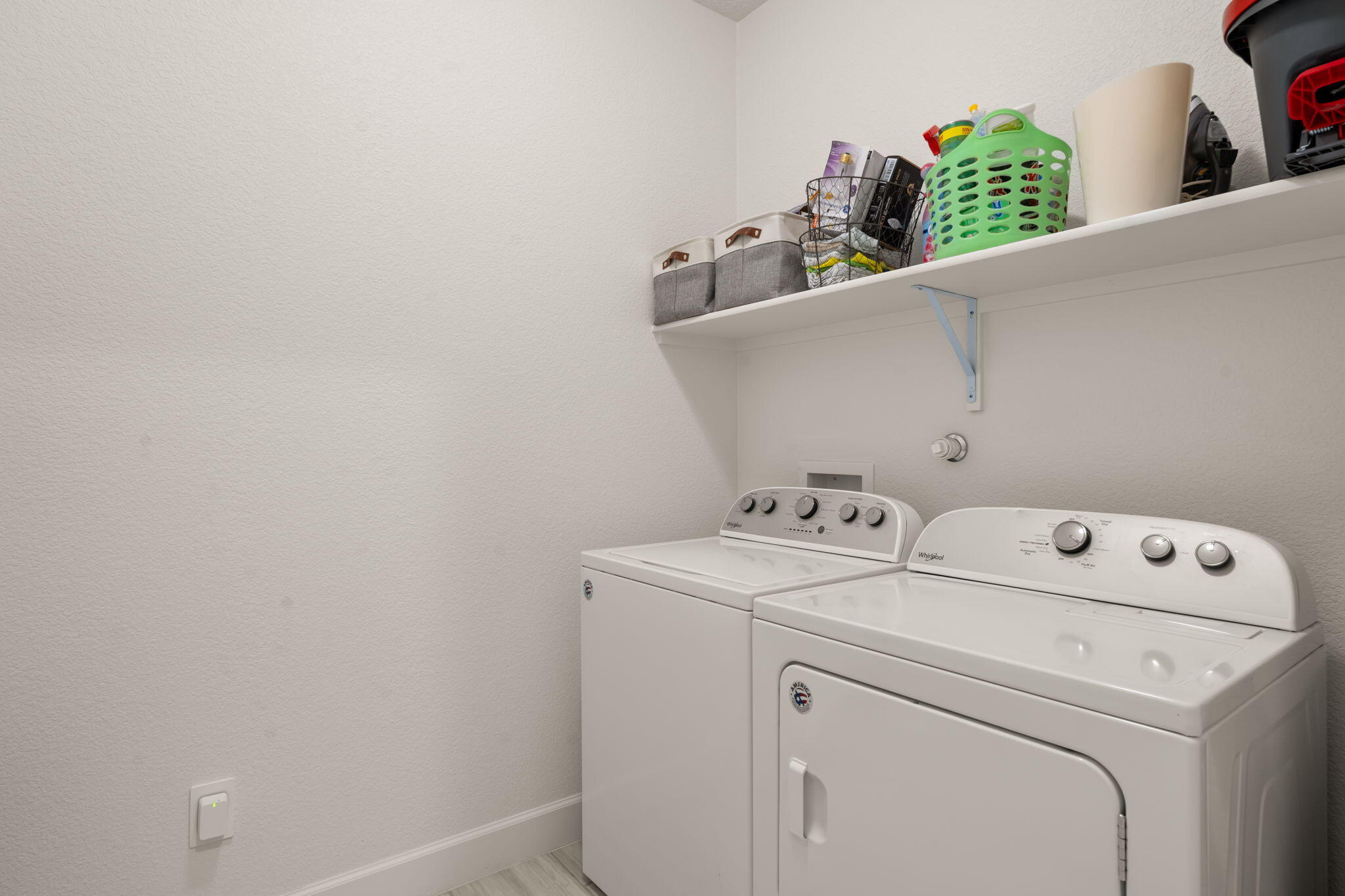 4404 Skyline Loop NE