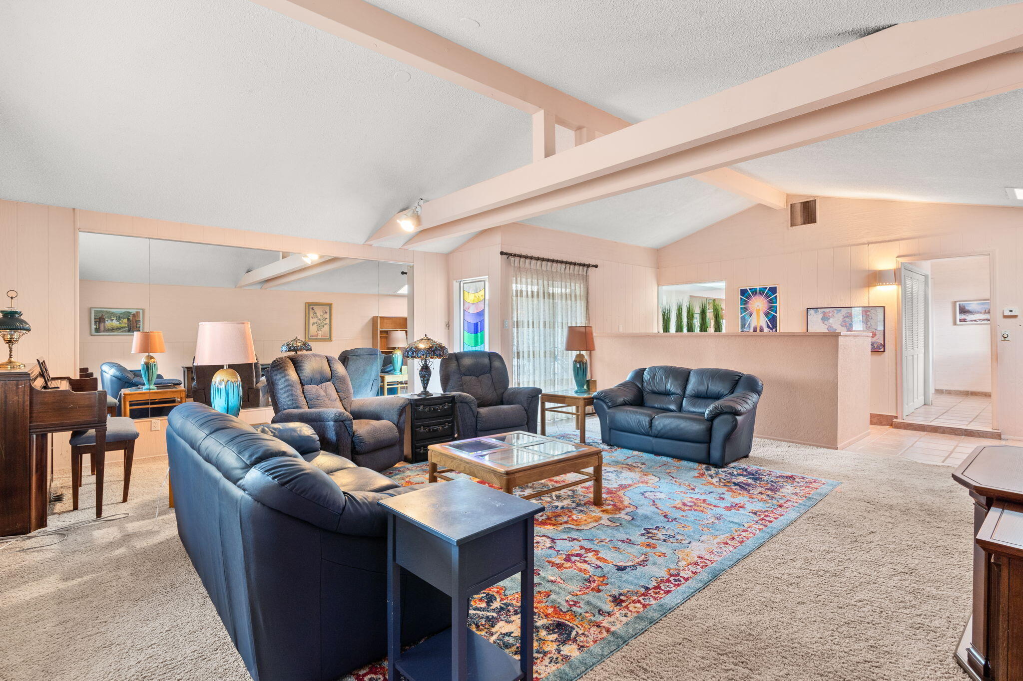 12209 Apache Avenue NE