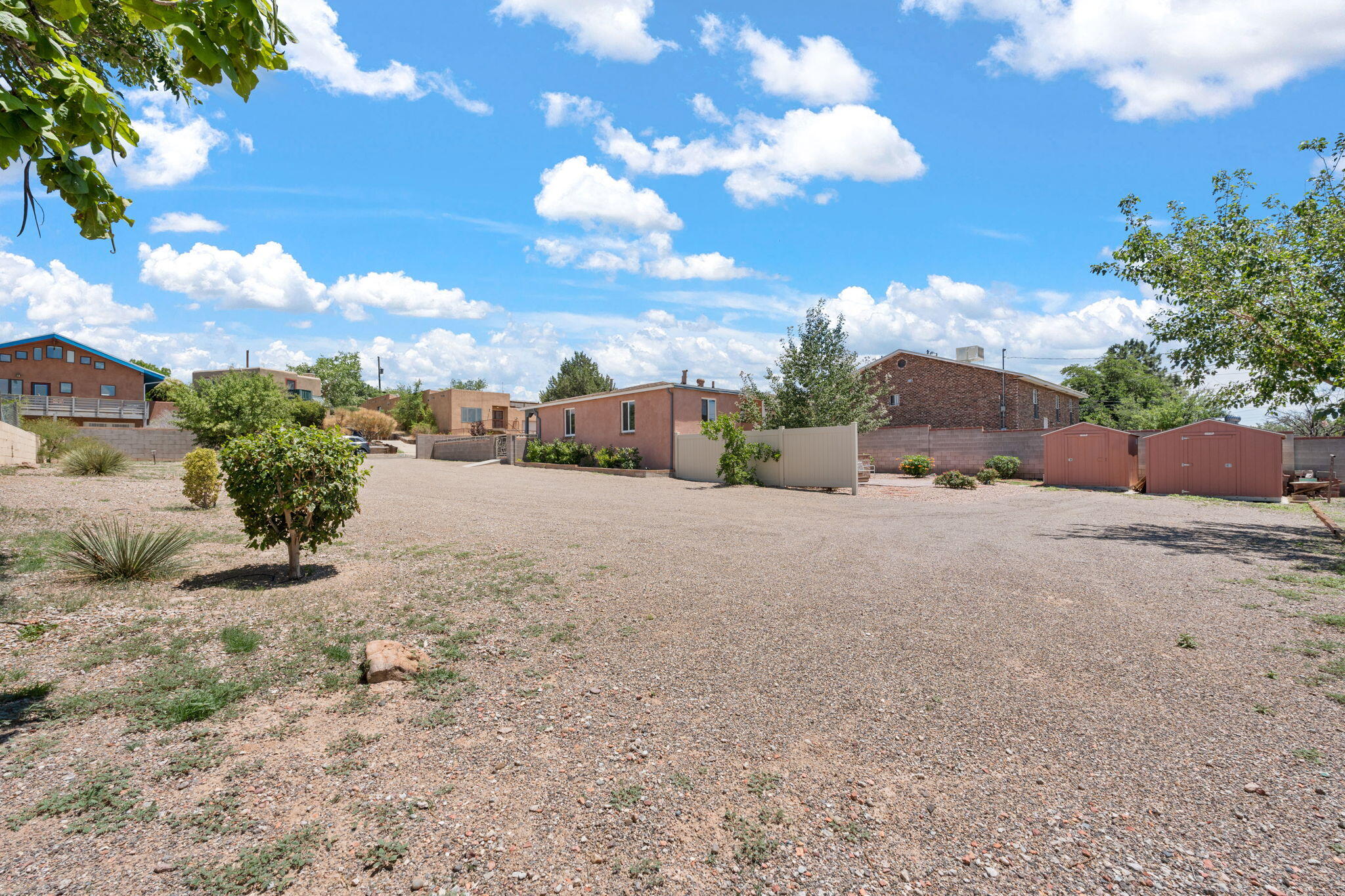 1625 Vassar Drive SE