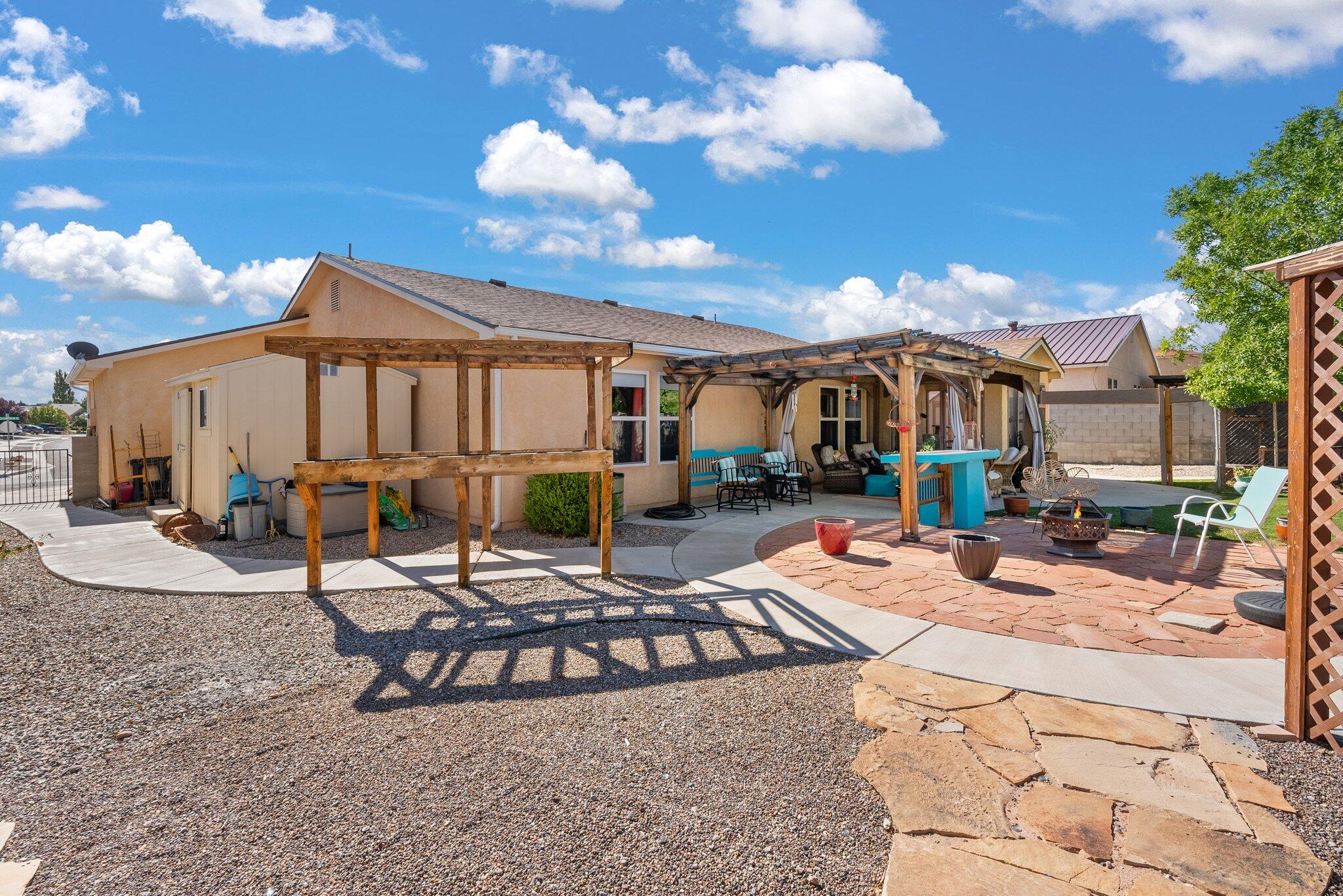 6161 CHACO CANYON Drive NE
