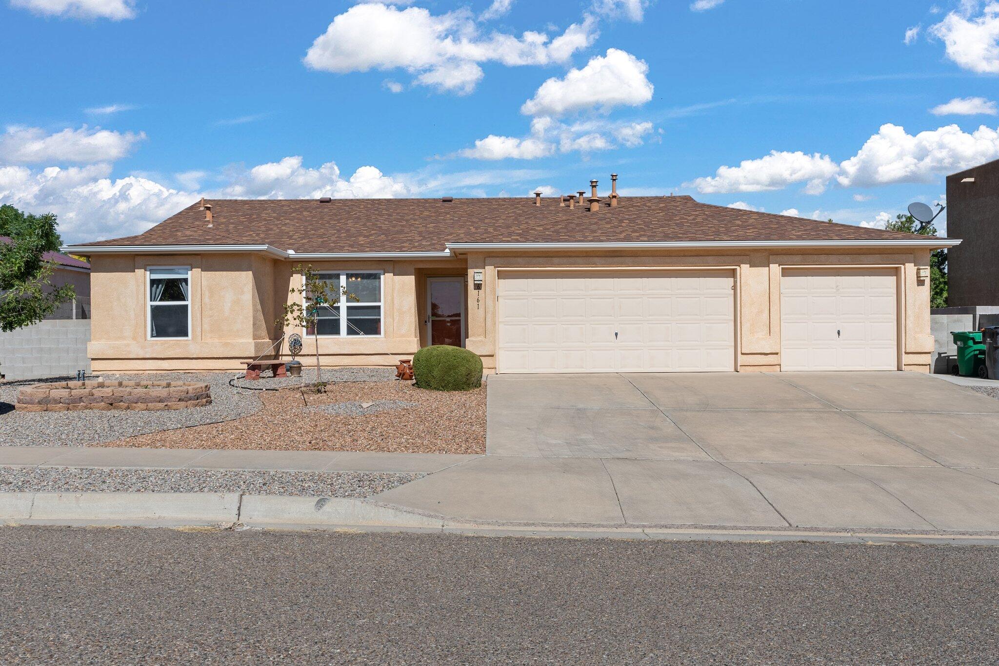 6161 CHACO CANYON Drive NE