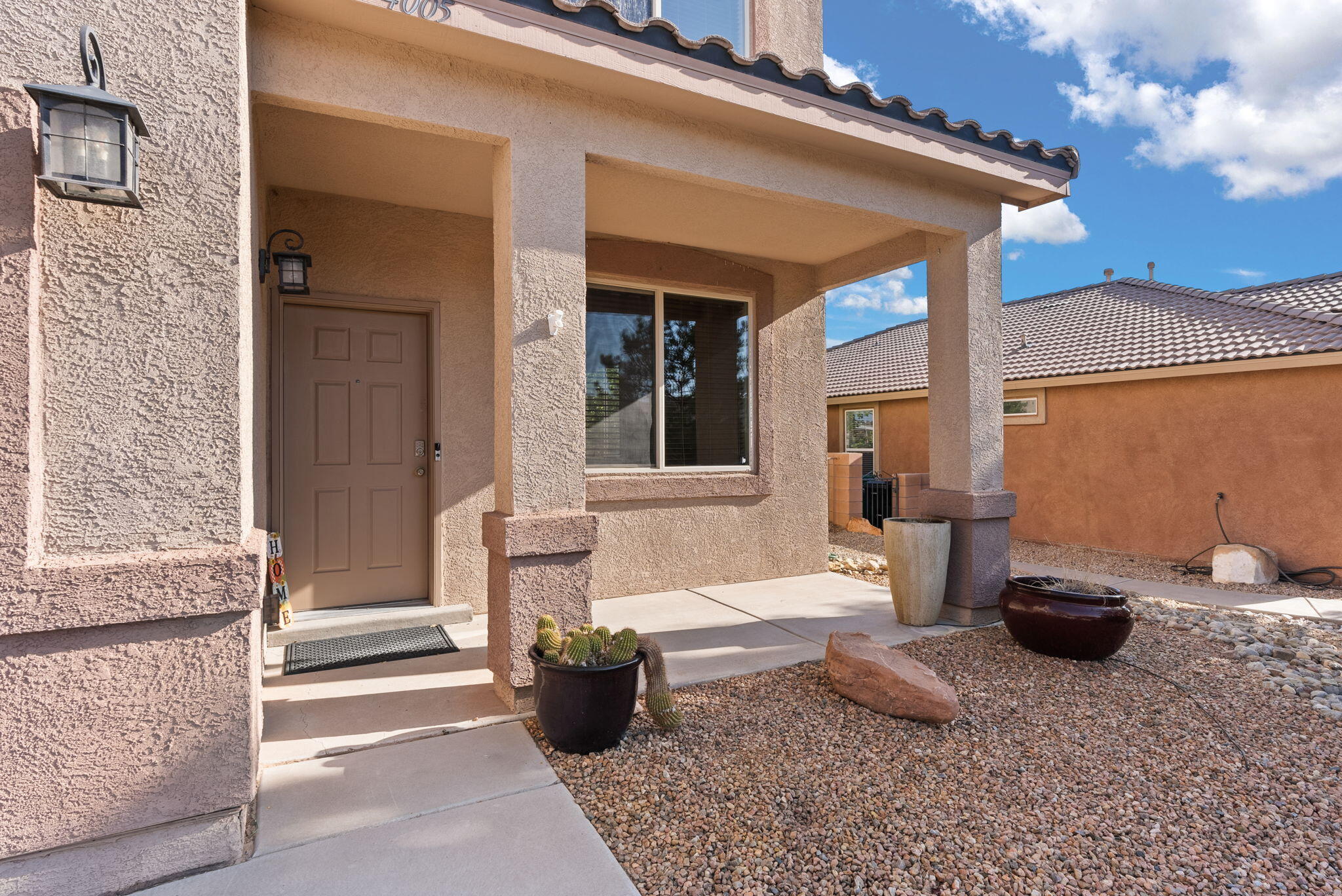 4005 N Pole Loop NE