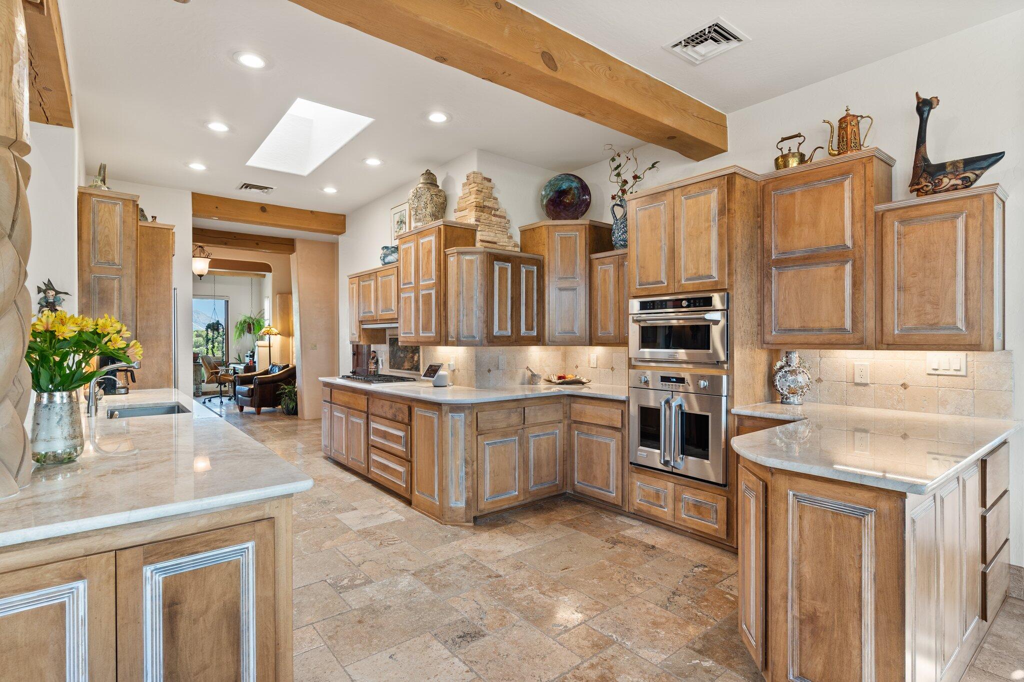 4 CAMINO VISTA HERMOSA