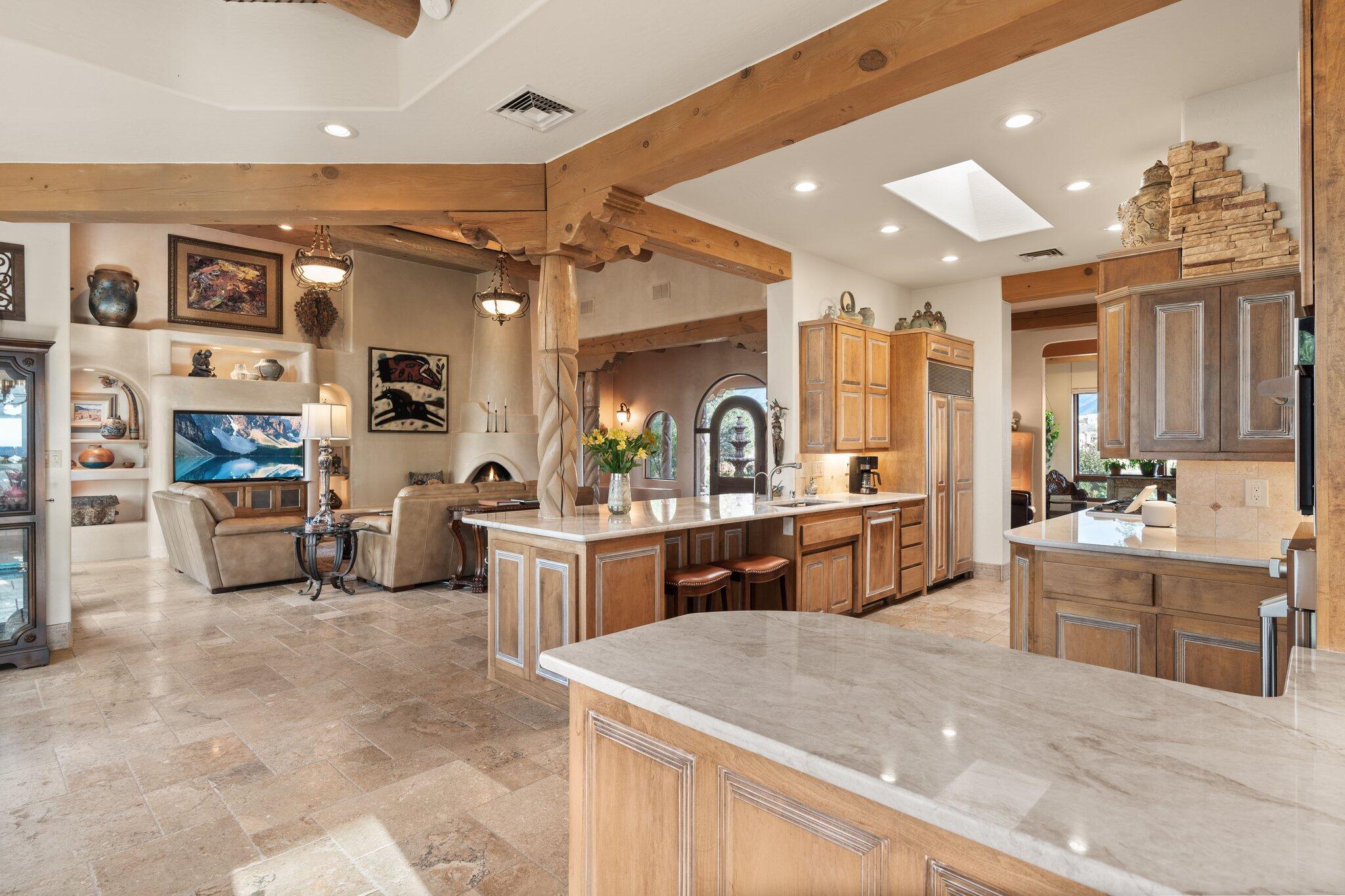 4 CAMINO VISTA HERMOSA