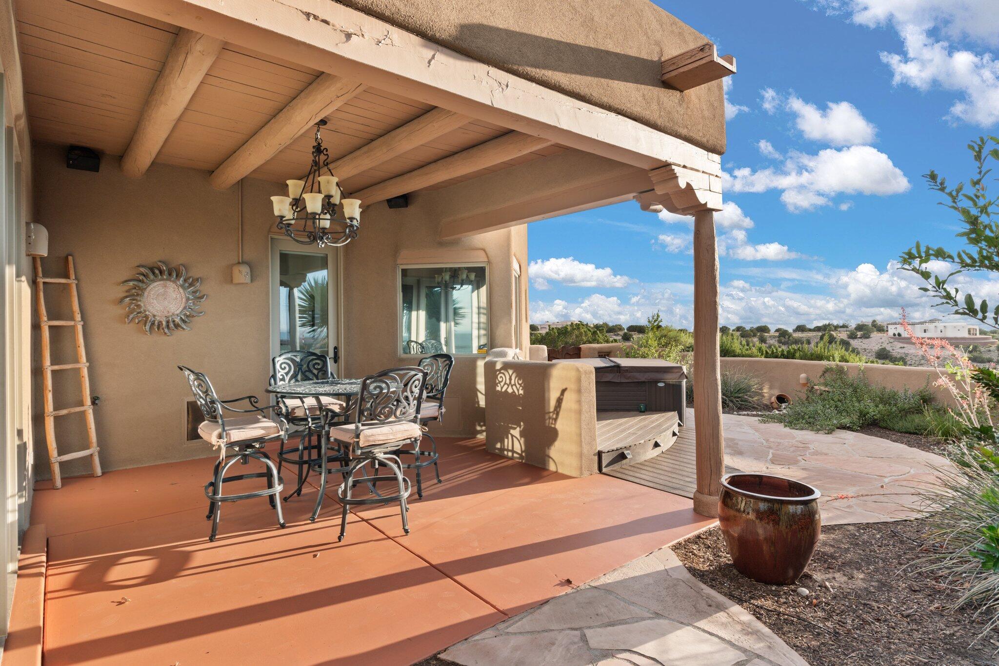 4 CAMINO VISTA HERMOSA