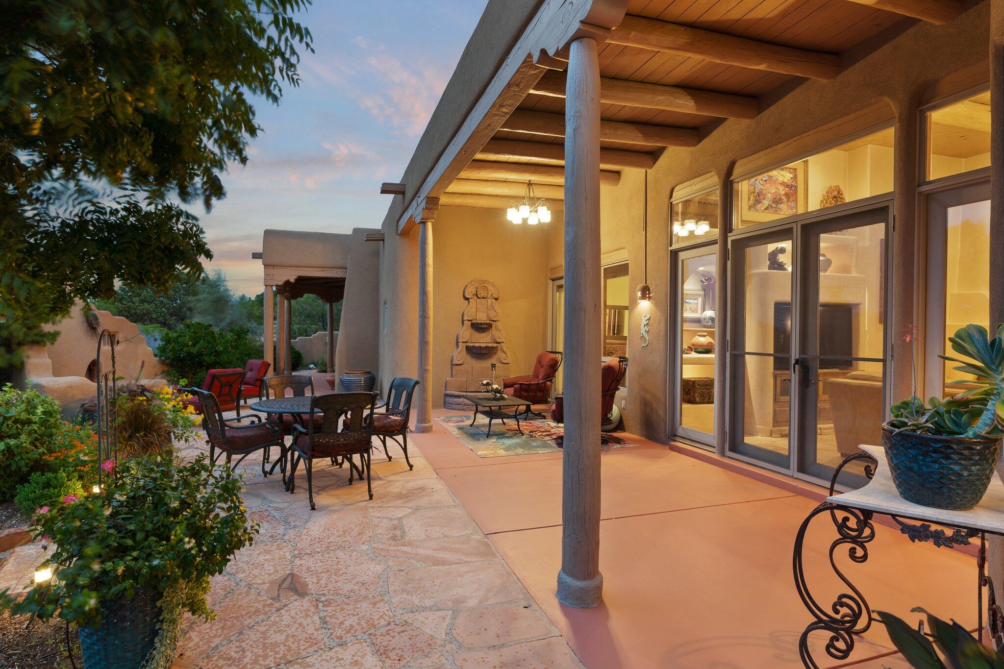 4 CAMINO VISTA HERMOSA