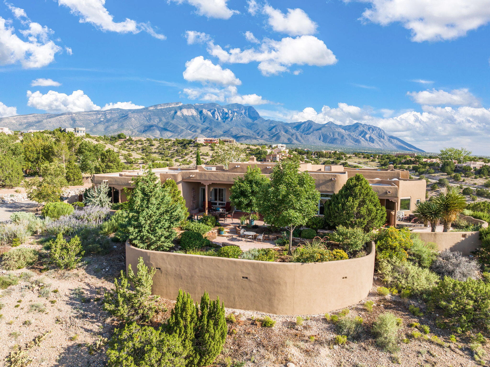 4 CAMINO VISTA HERMOSA