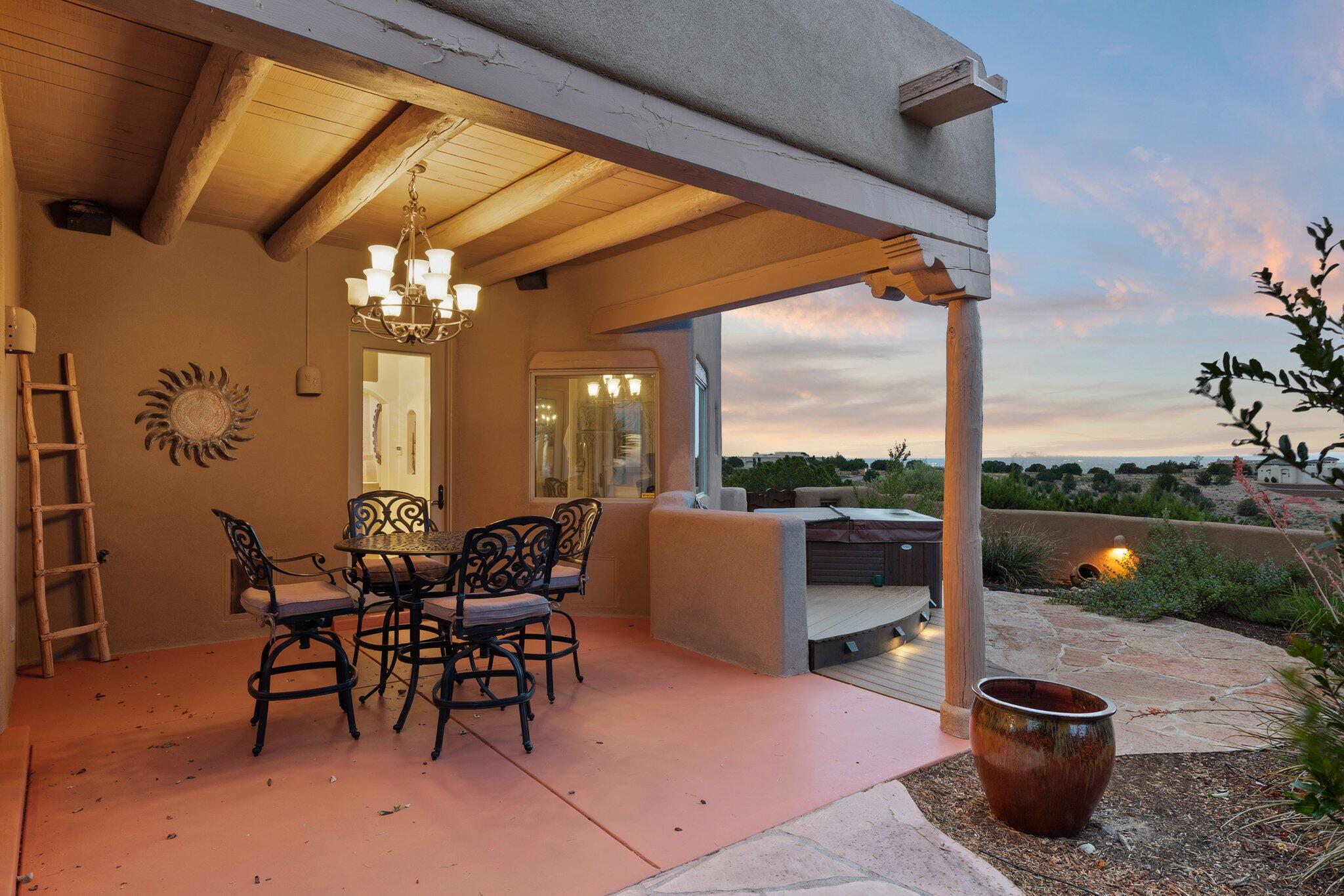 4 CAMINO VISTA HERMOSA