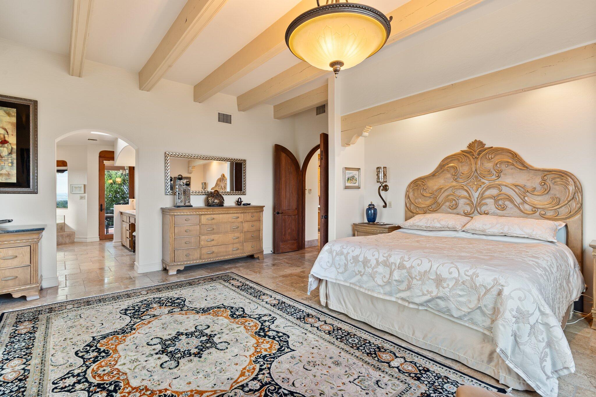 4 CAMINO VISTA HERMOSA