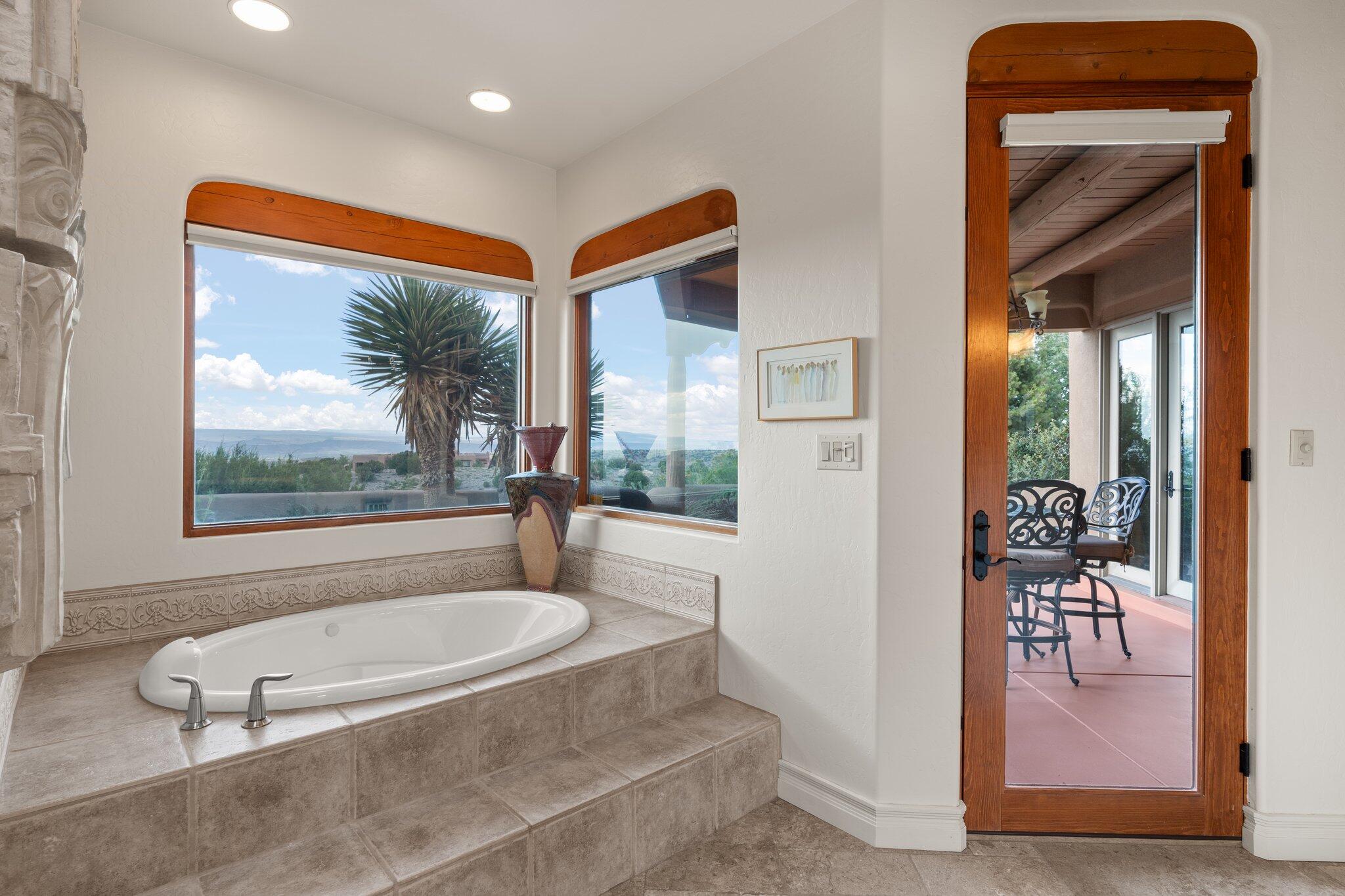 4 CAMINO VISTA HERMOSA