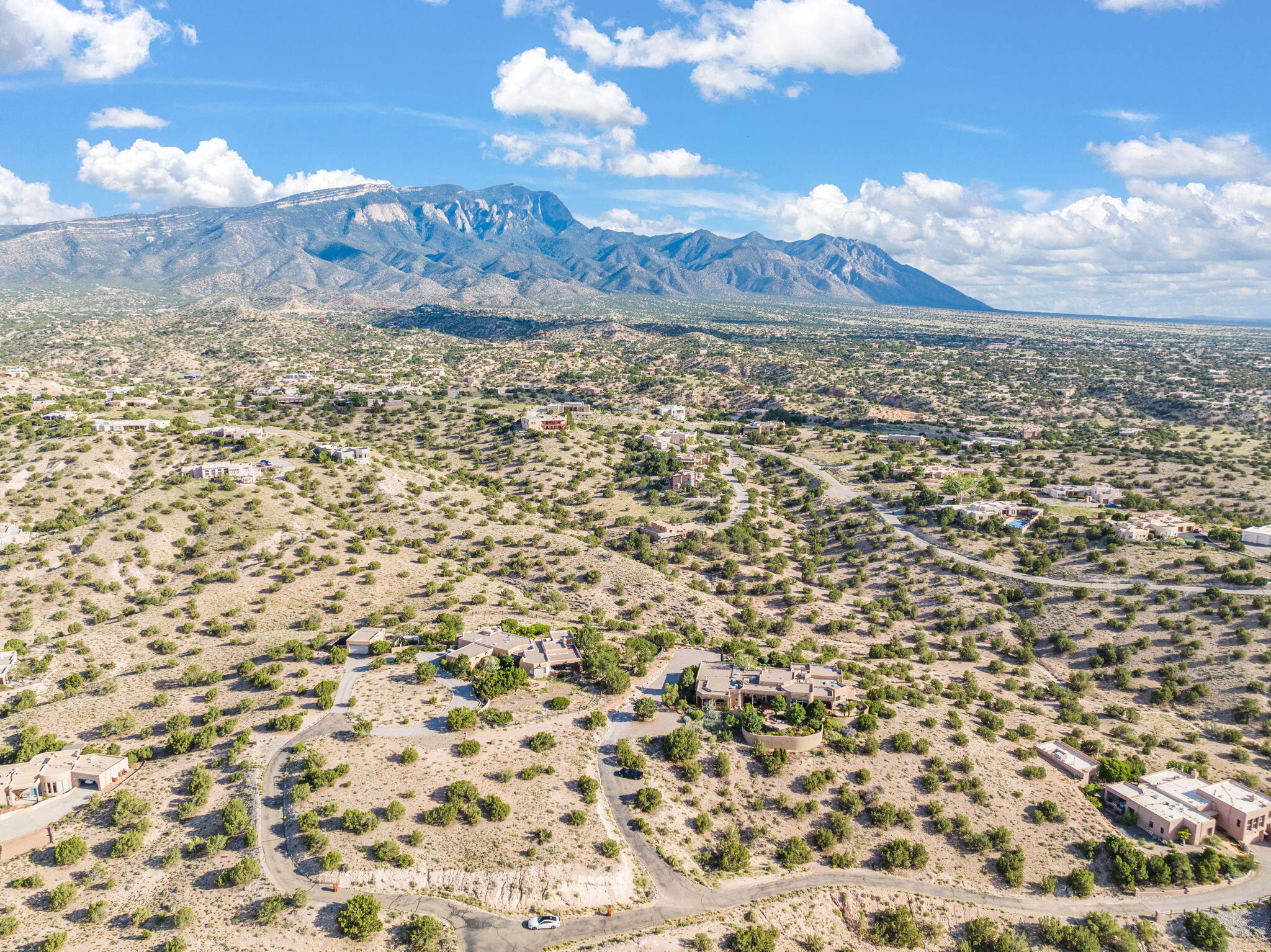 4 CAMINO VISTA HERMOSA