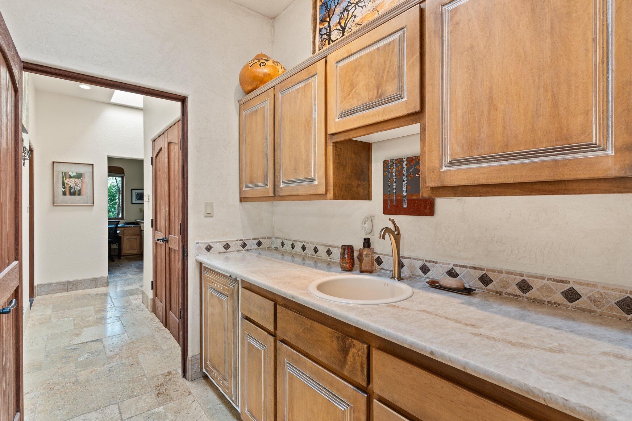 4 CAMINO VISTA HERMOSA
