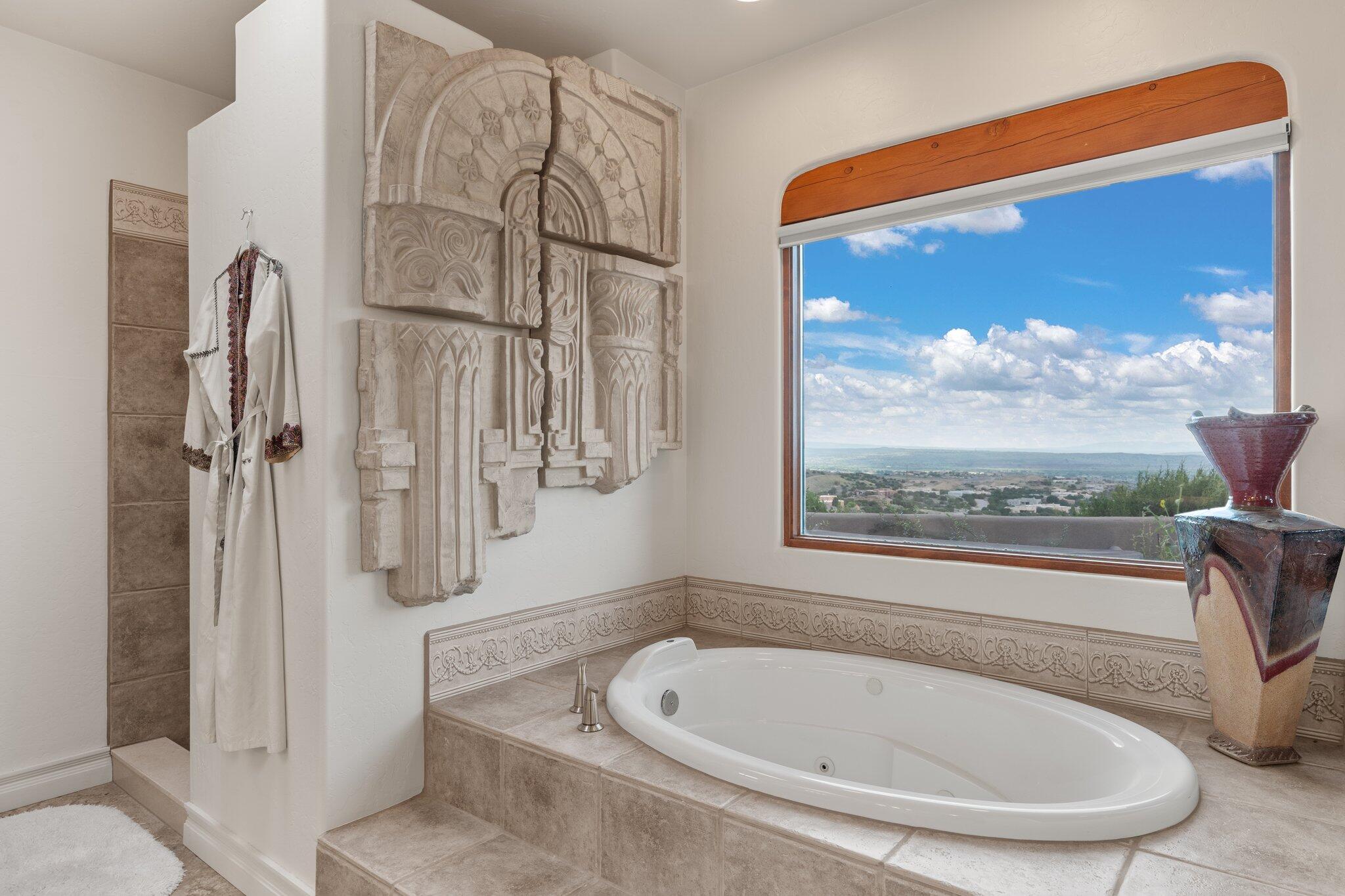 4 CAMINO VISTA HERMOSA