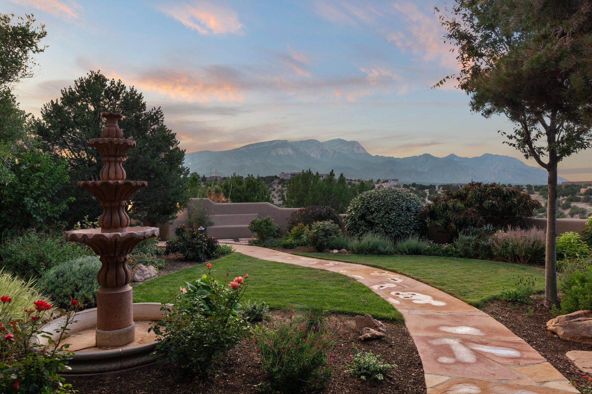 4 CAMINO VISTA HERMOSA