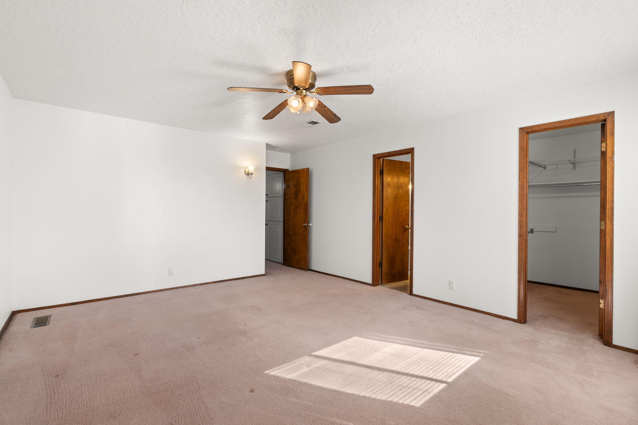 5628 ESTRELLITA DEL NORTE Road NE
