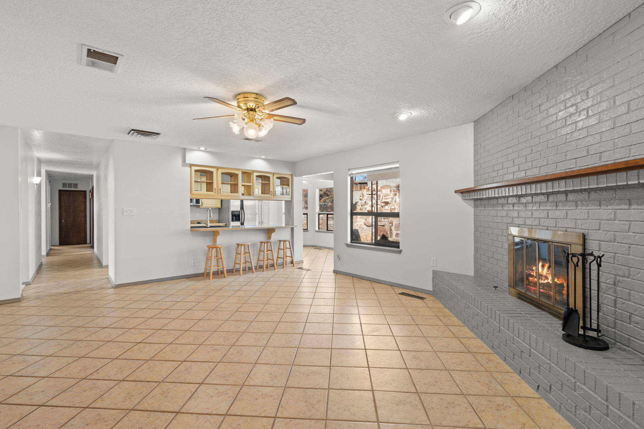 5628 ESTRELLITA DEL NORTE Road NE