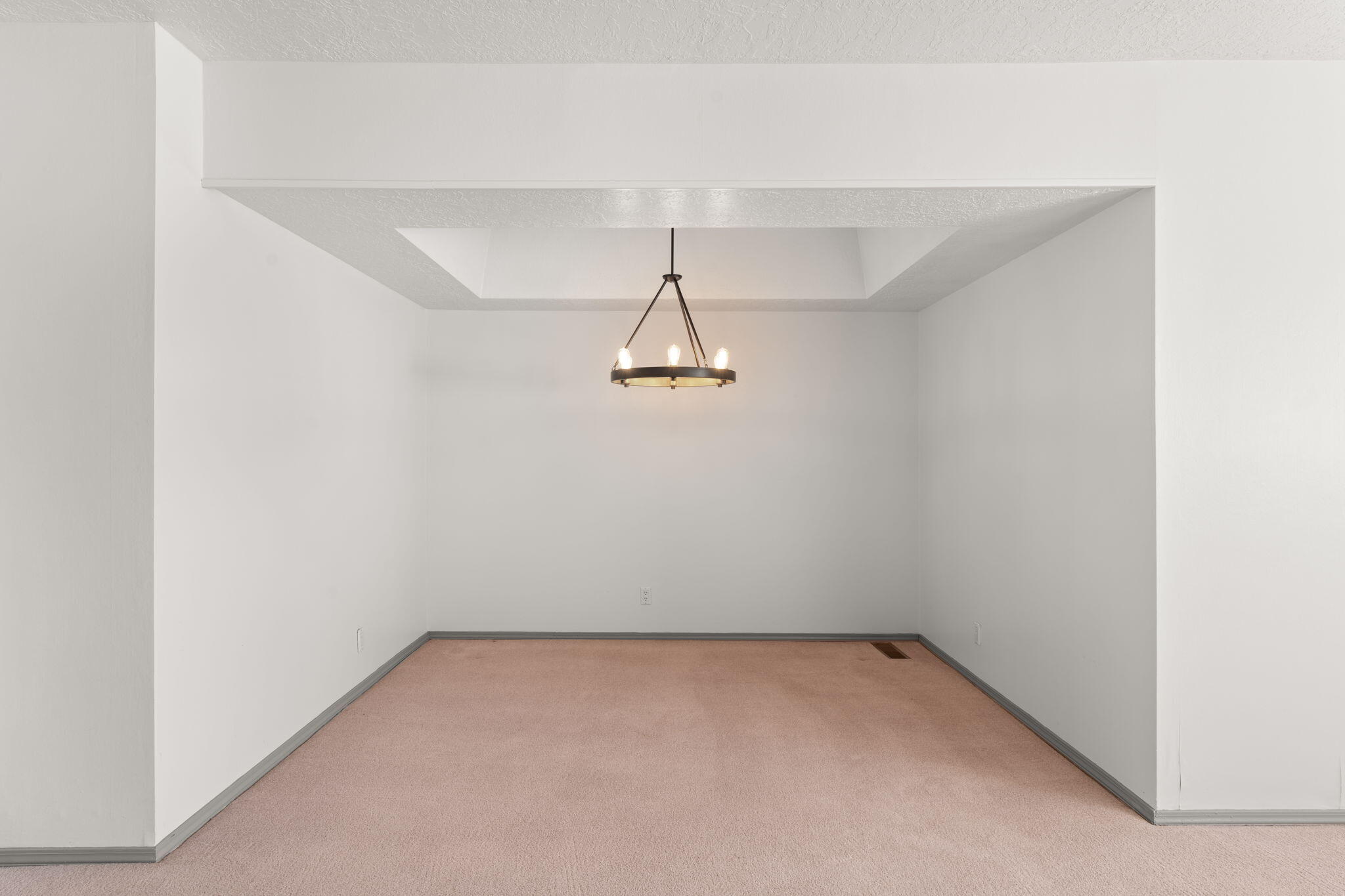 5628 ESTRELLITA DEL NORTE Road NE