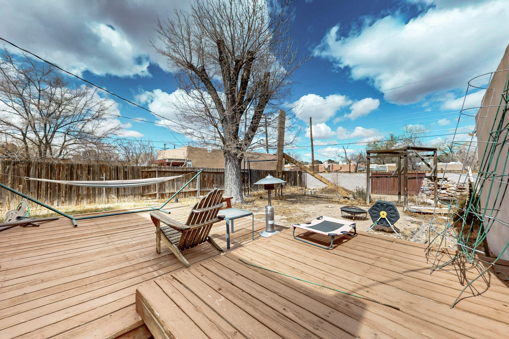 2115 Lead Avenue SE