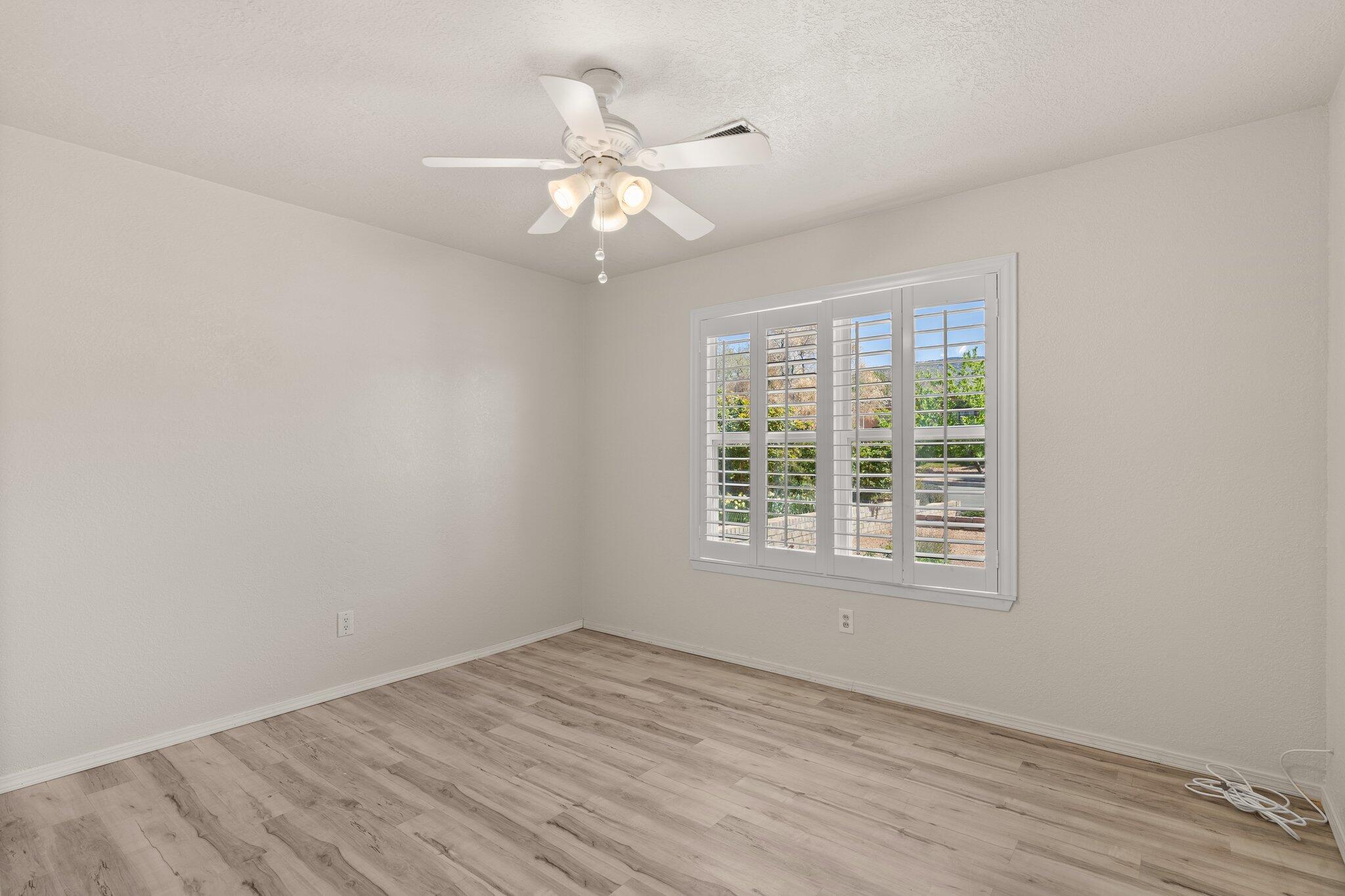 4001 SHENANDOAH Place NE