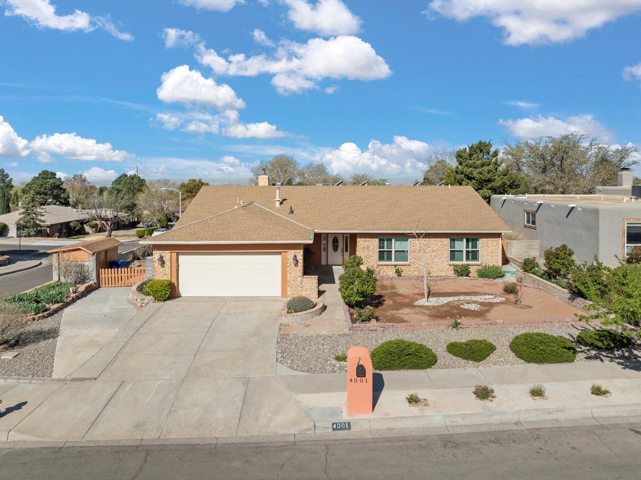 4001 SHENANDOAH Place NE