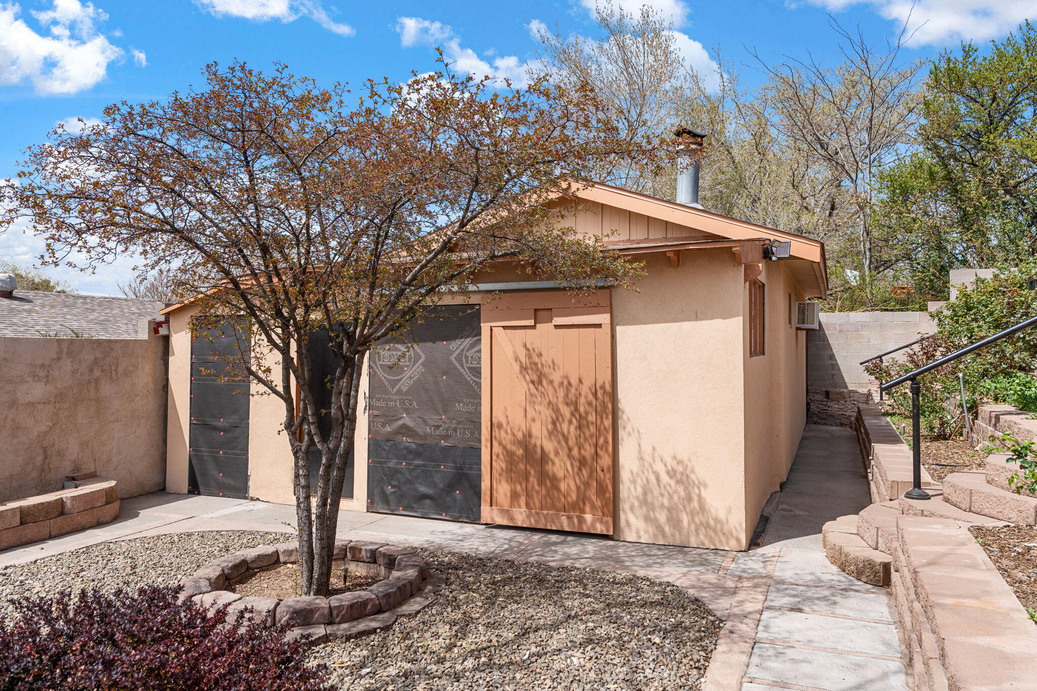 4001 SHENANDOAH Place NE