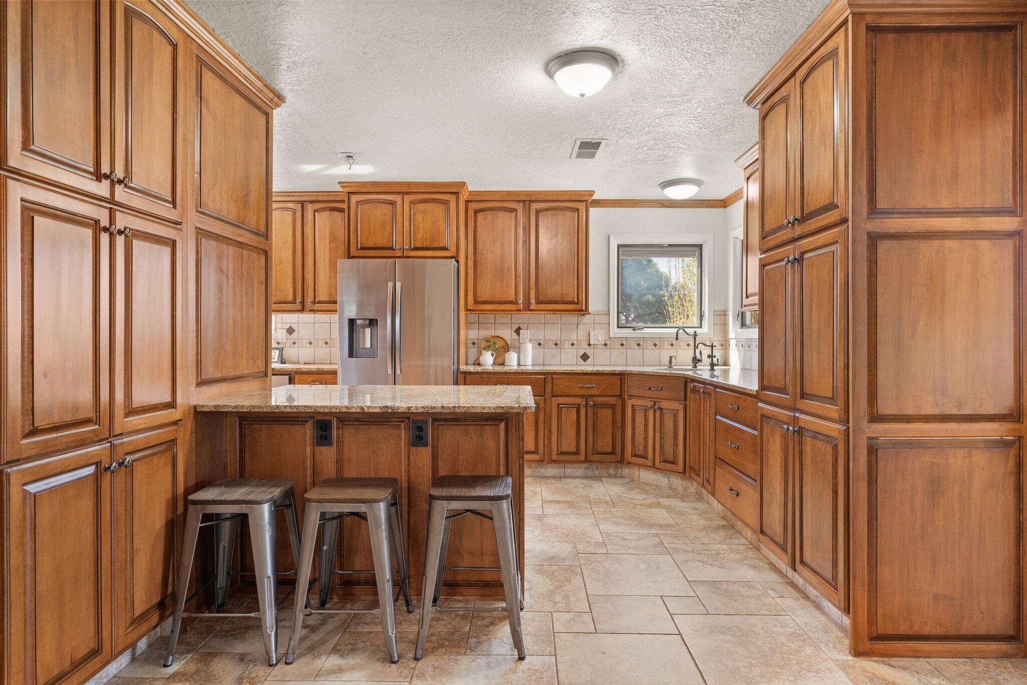 4001 SHENANDOAH Place NE