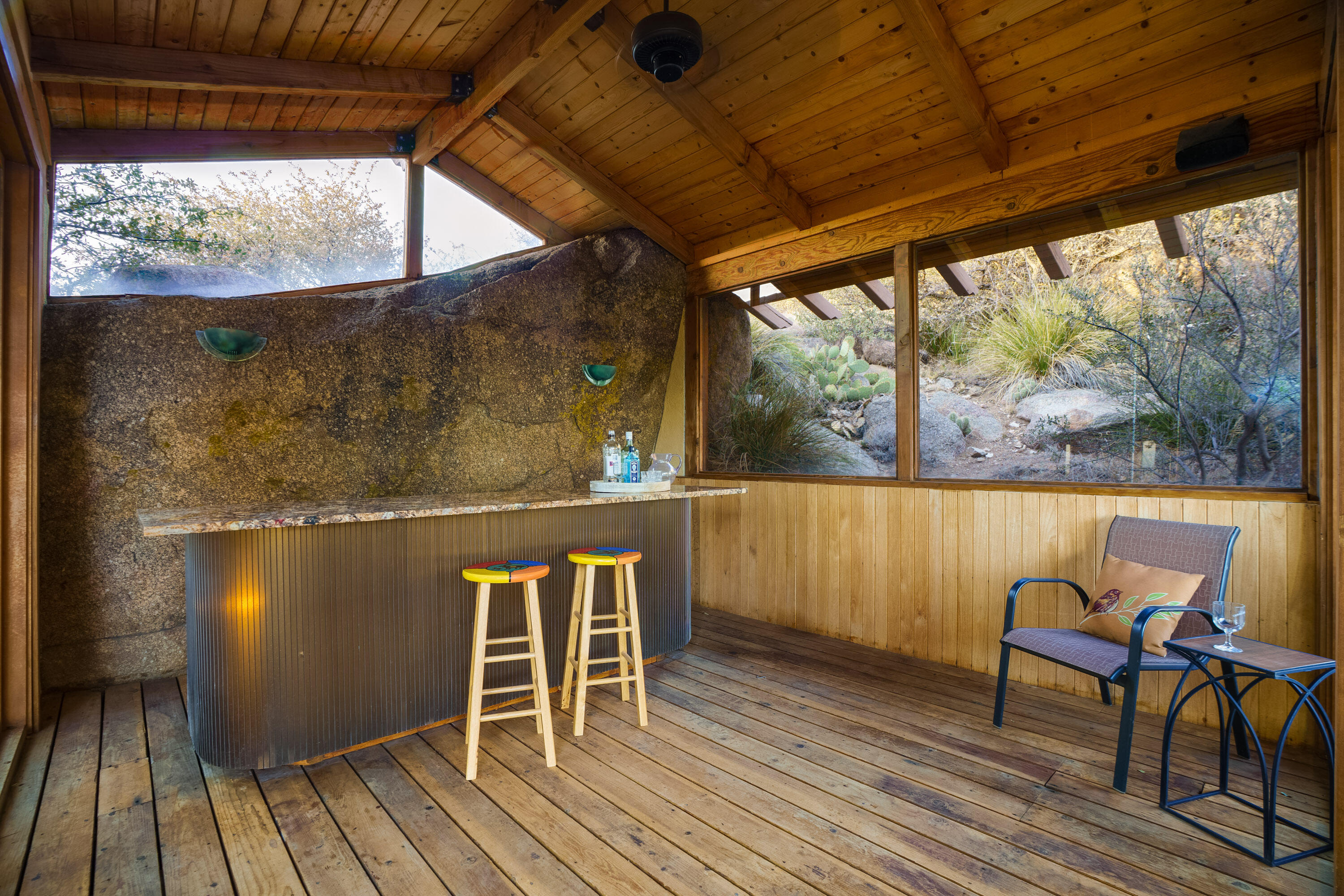 1104 LA LUZ Trail NE