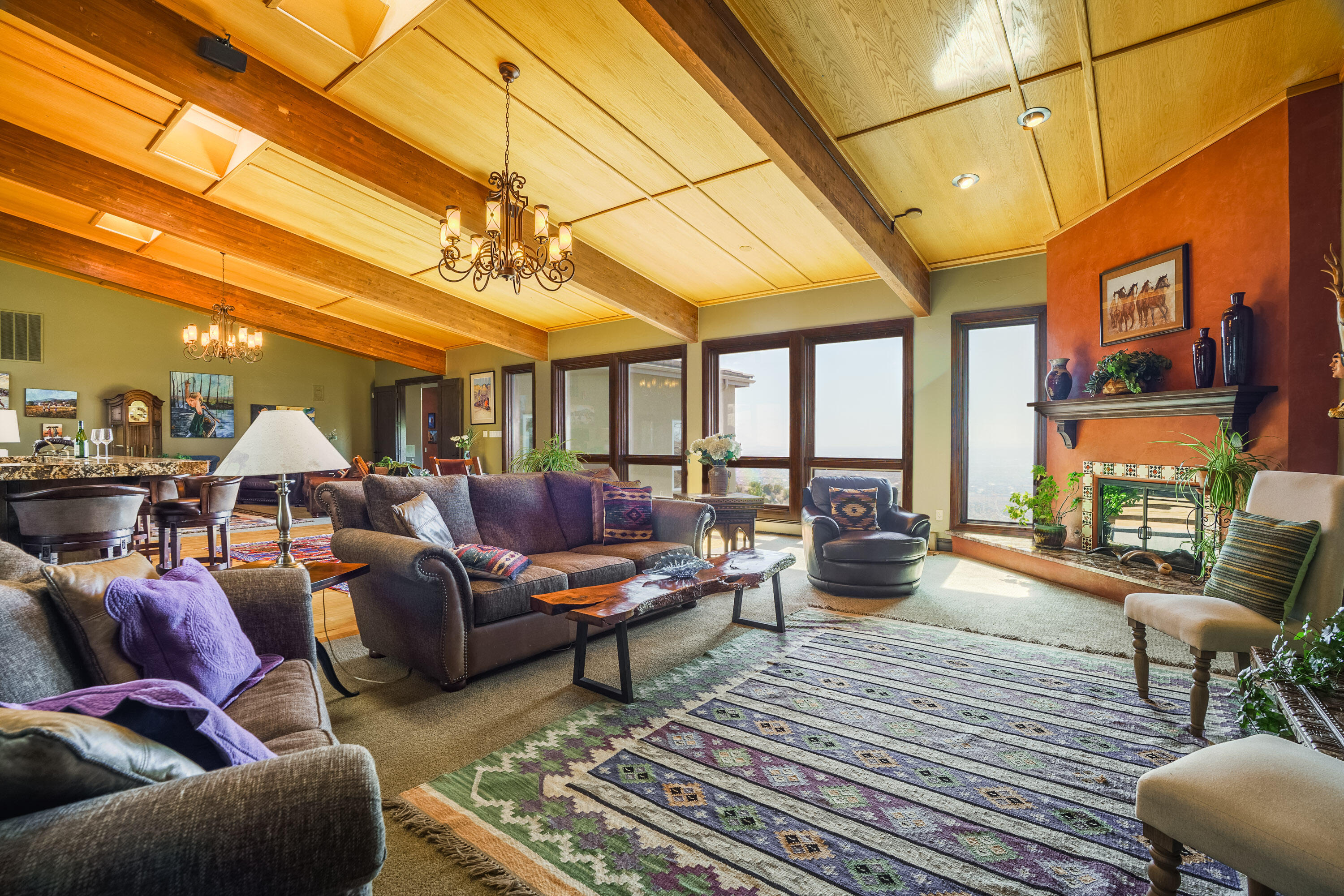 1104 LA LUZ Trail NE
