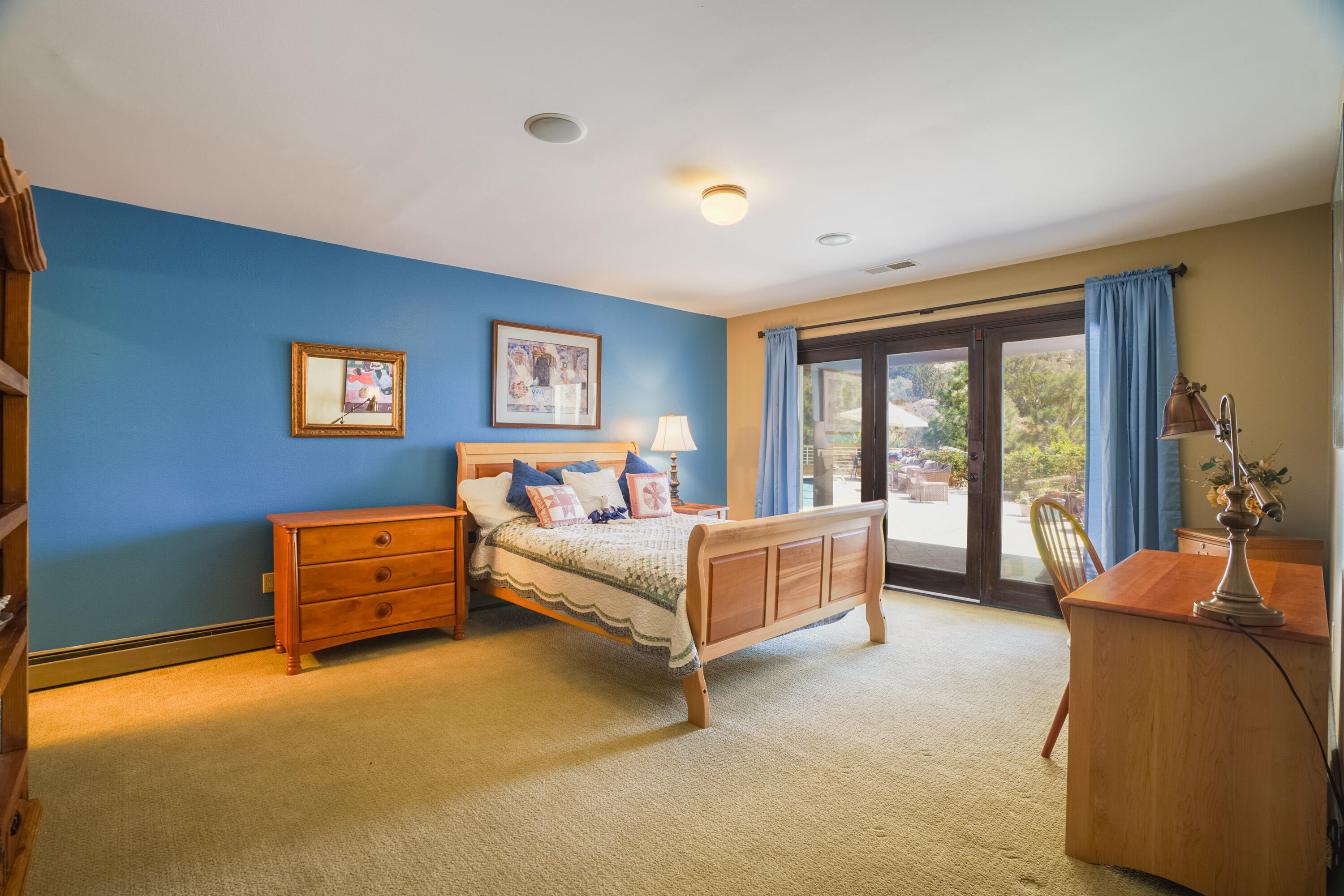 1104 LA LUZ Trail NE