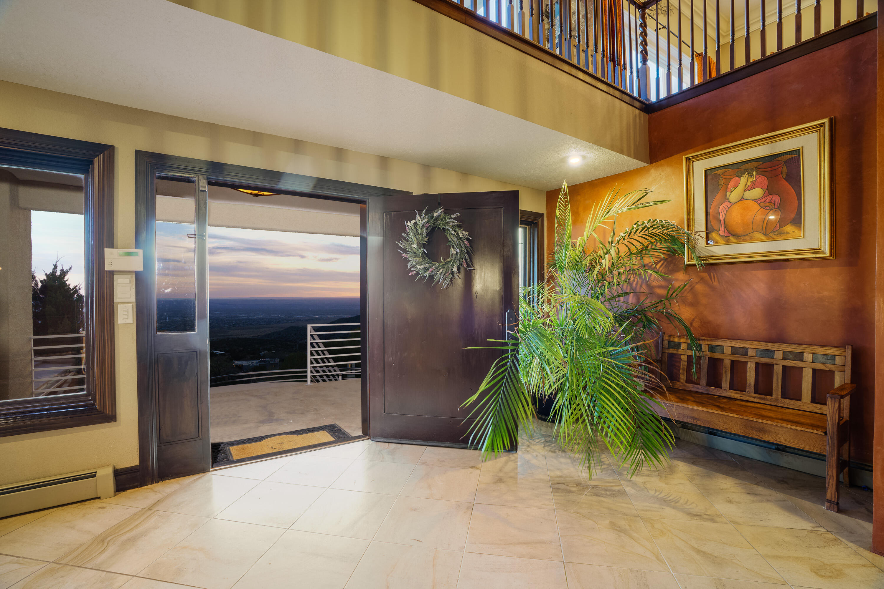 1104 LA LUZ Trail NE