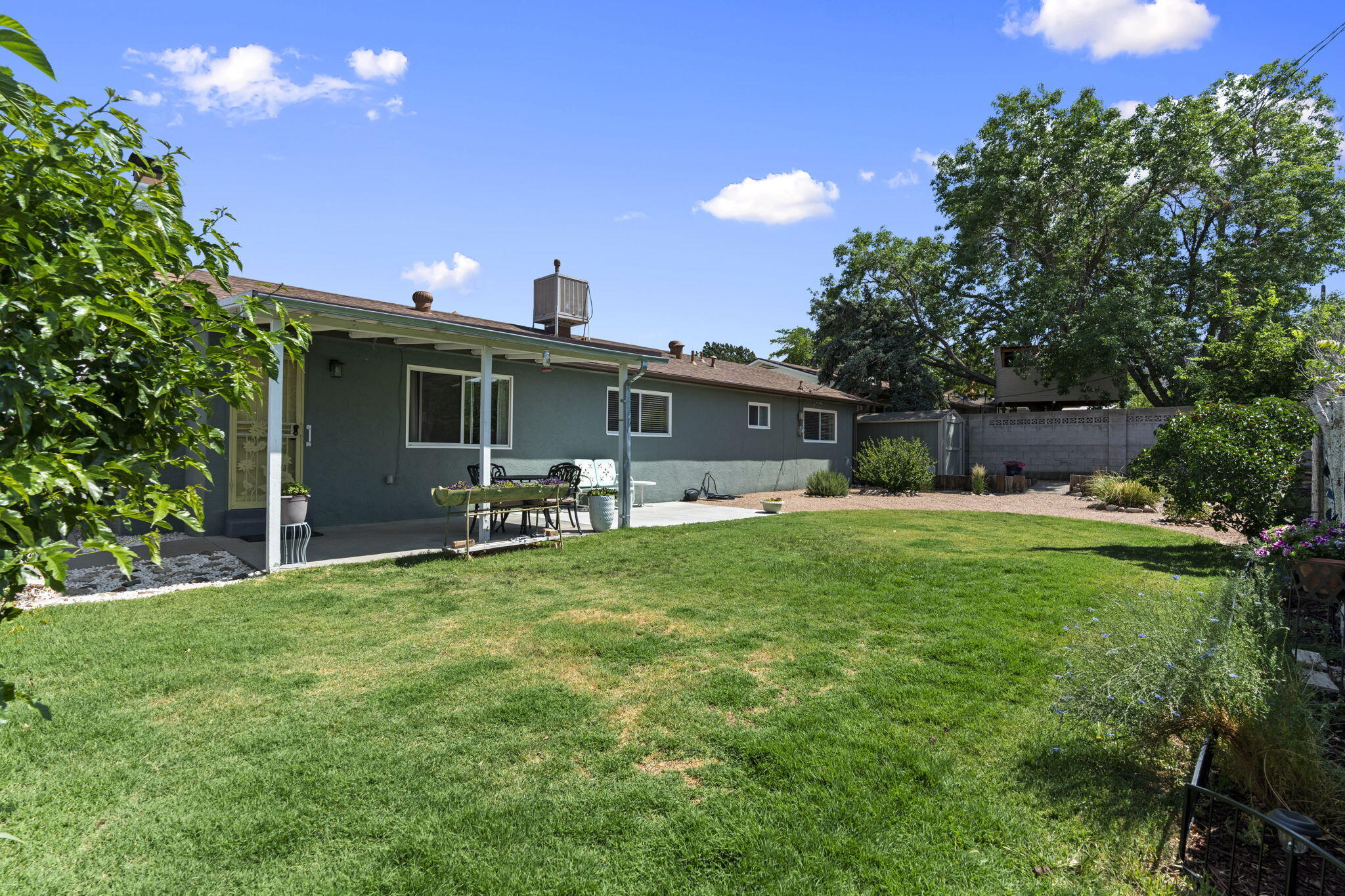 12220 YELLOWSTONE Road NE