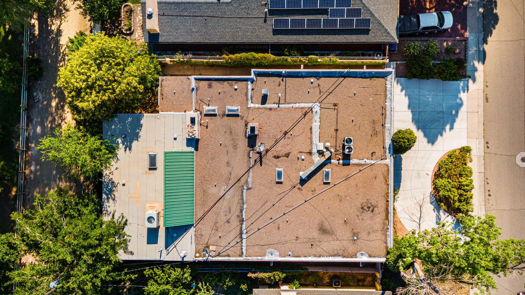 2316 HANNETT Avenue NE