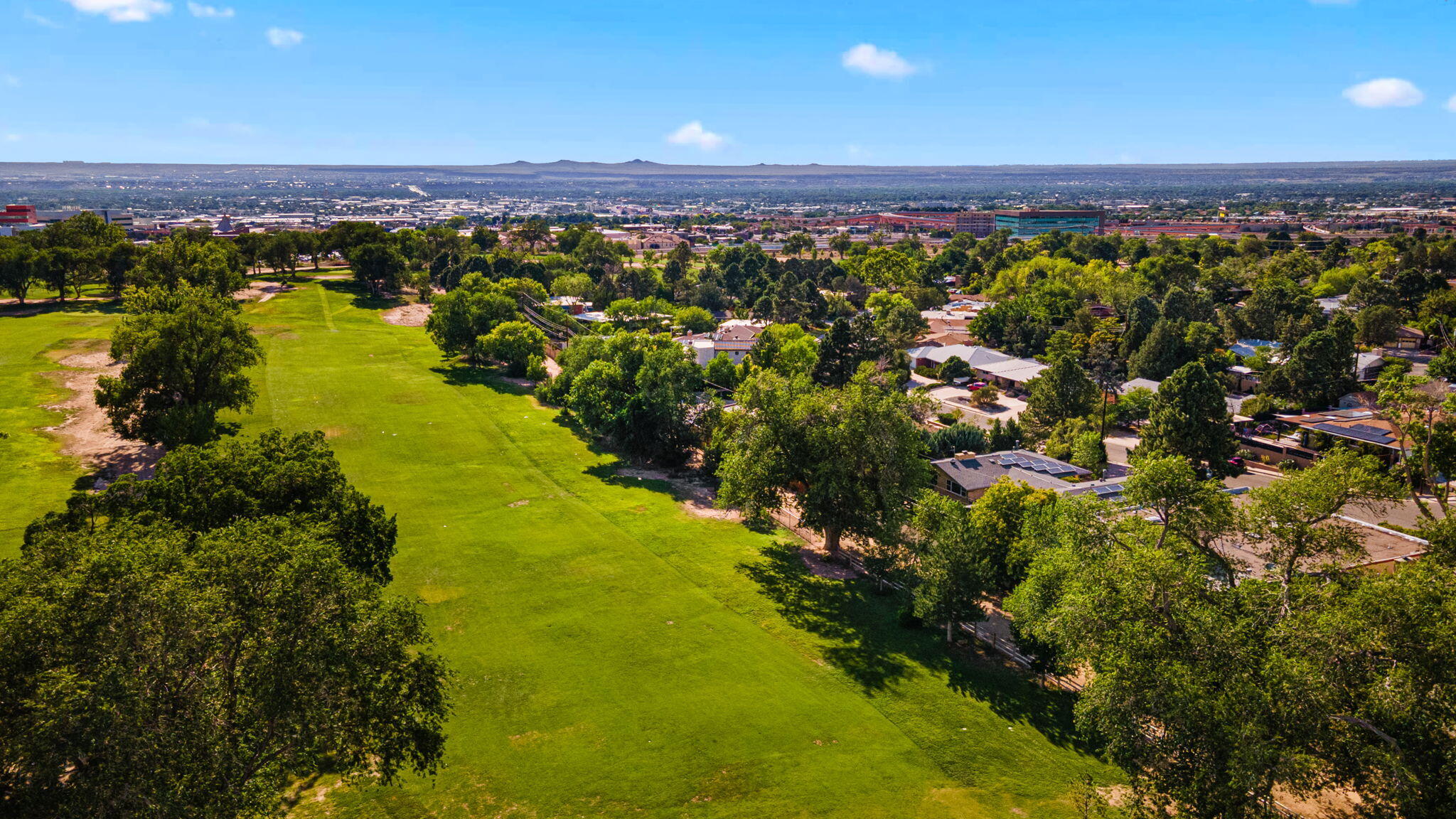 2316 HANNETT Avenue NE