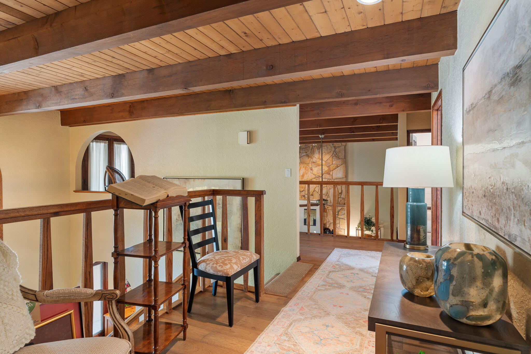 9517 SEABROOK Drive NE