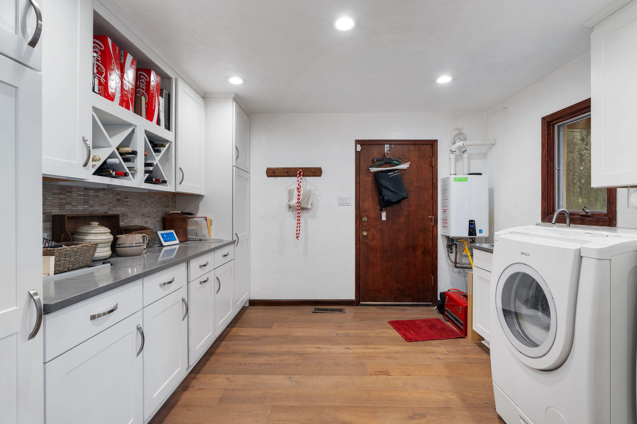 9517 SEABROOK Drive NE