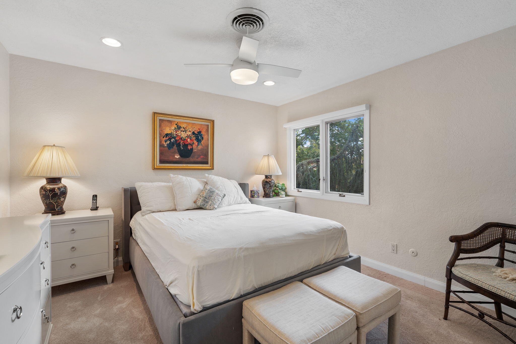 9517 SEABROOK Drive NE