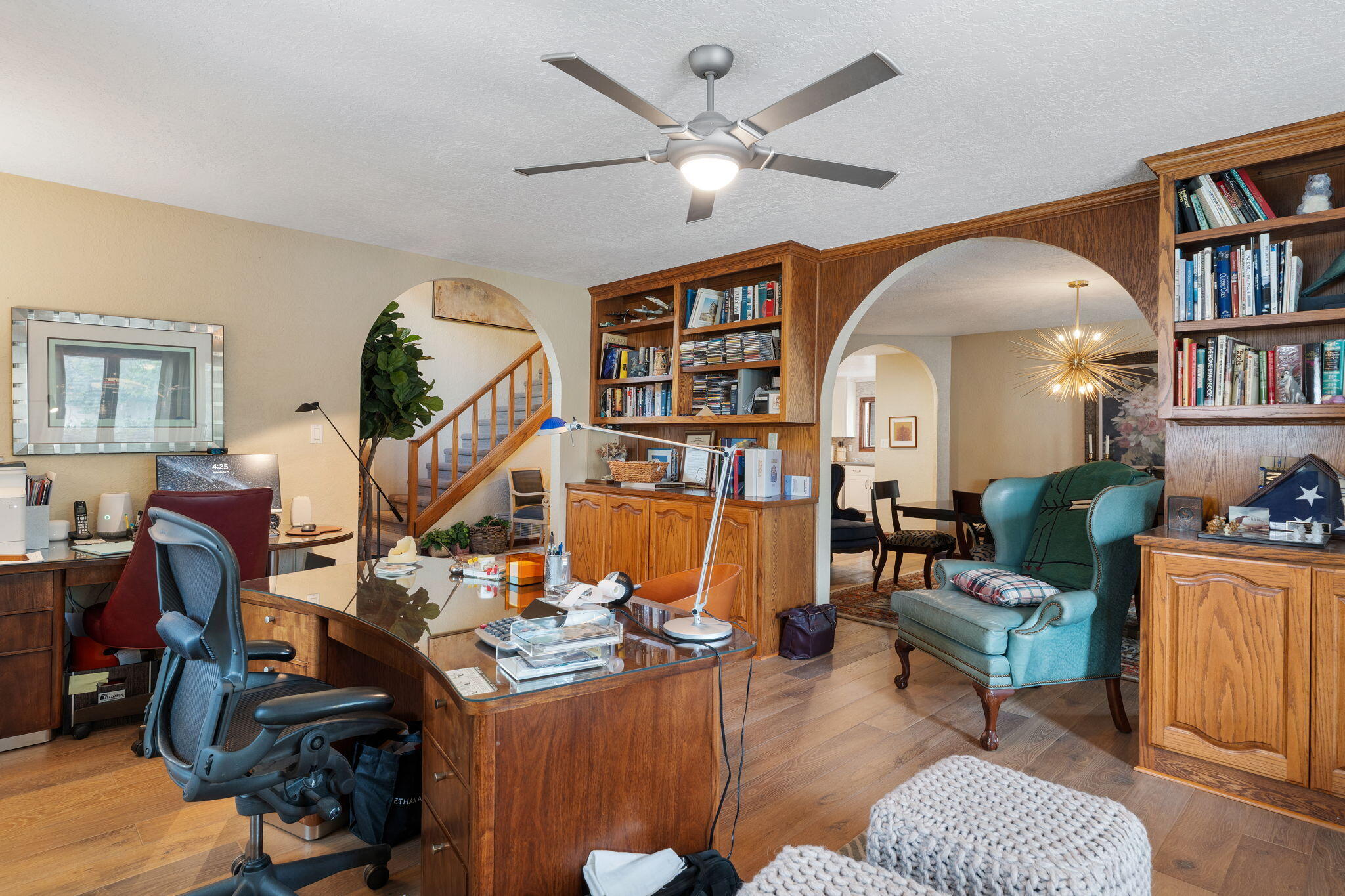 9517 SEABROOK Drive NE