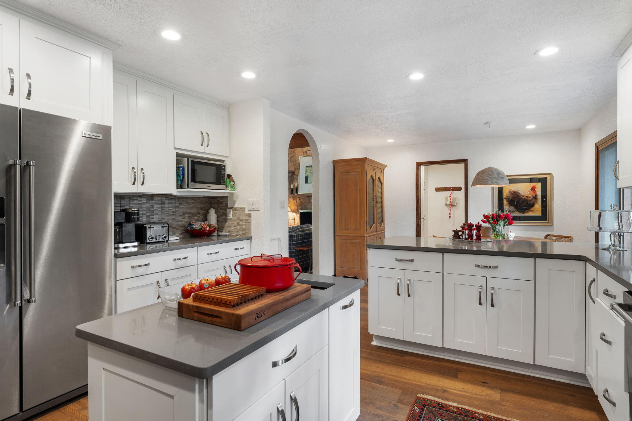 9517 SEABROOK Drive NE