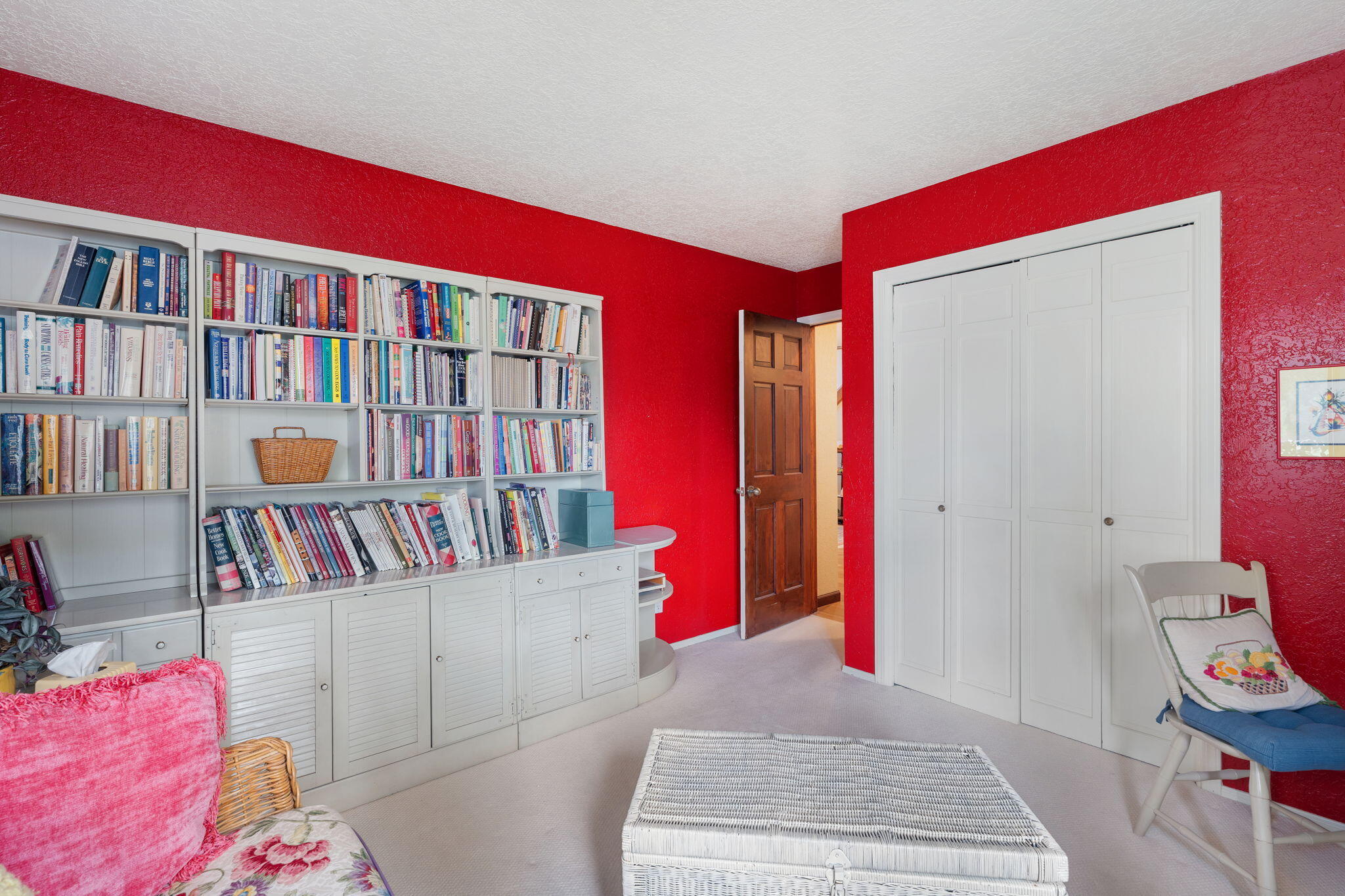 9517 SEABROOK Drive NE