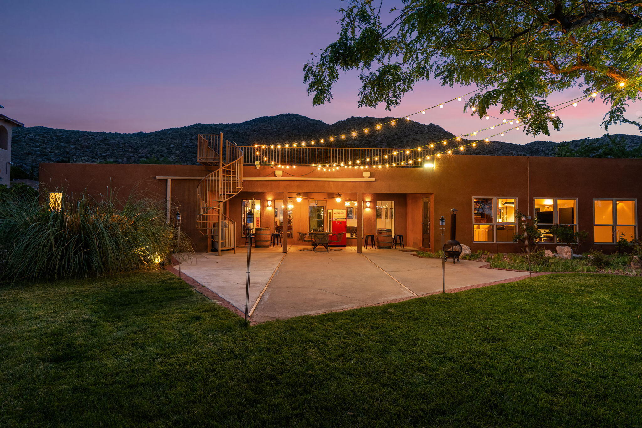 3001 LA VILLITA Place NE