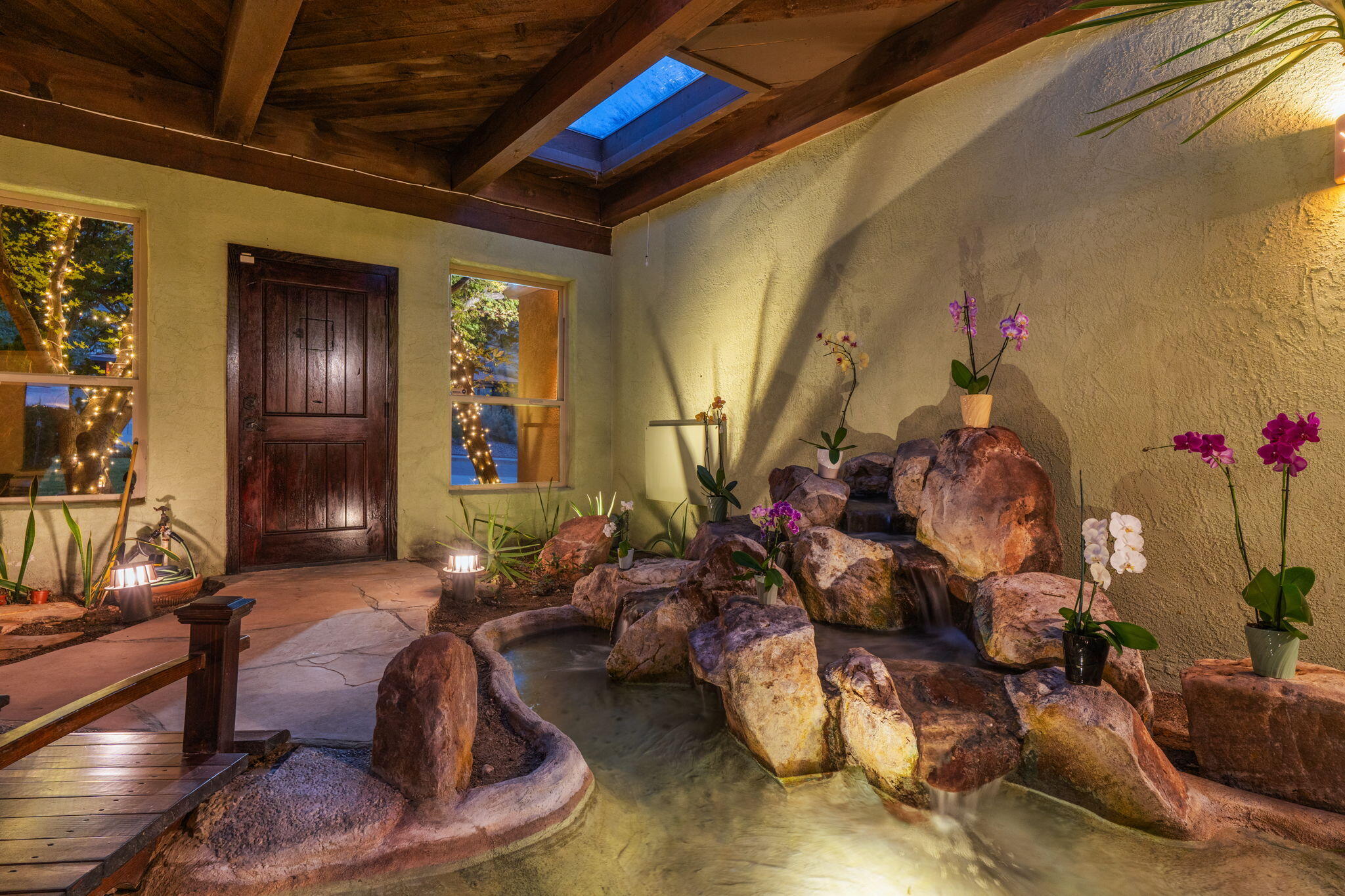 3001 LA VILLITA Place NE