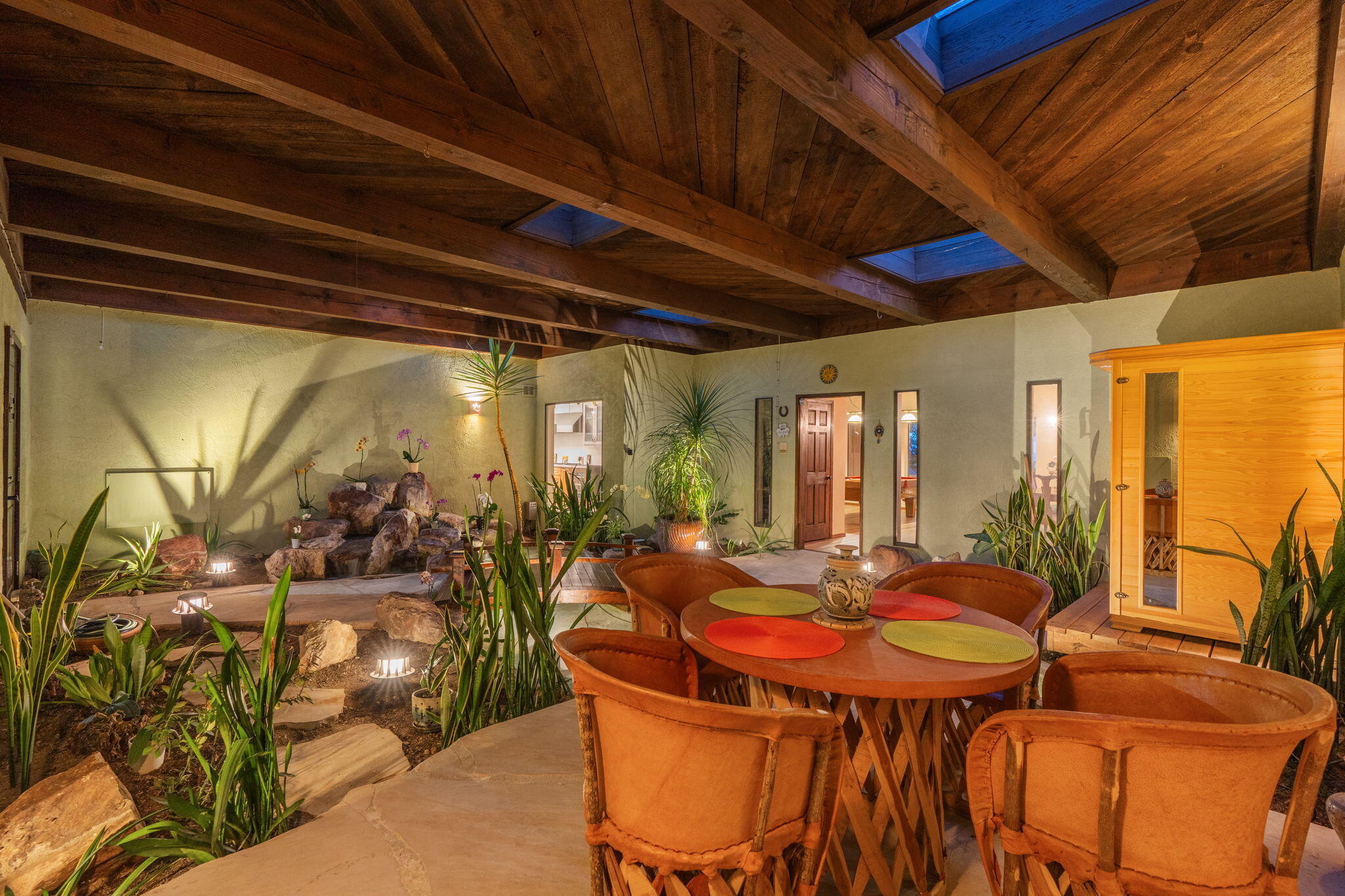 3001 LA VILLITA Place NE