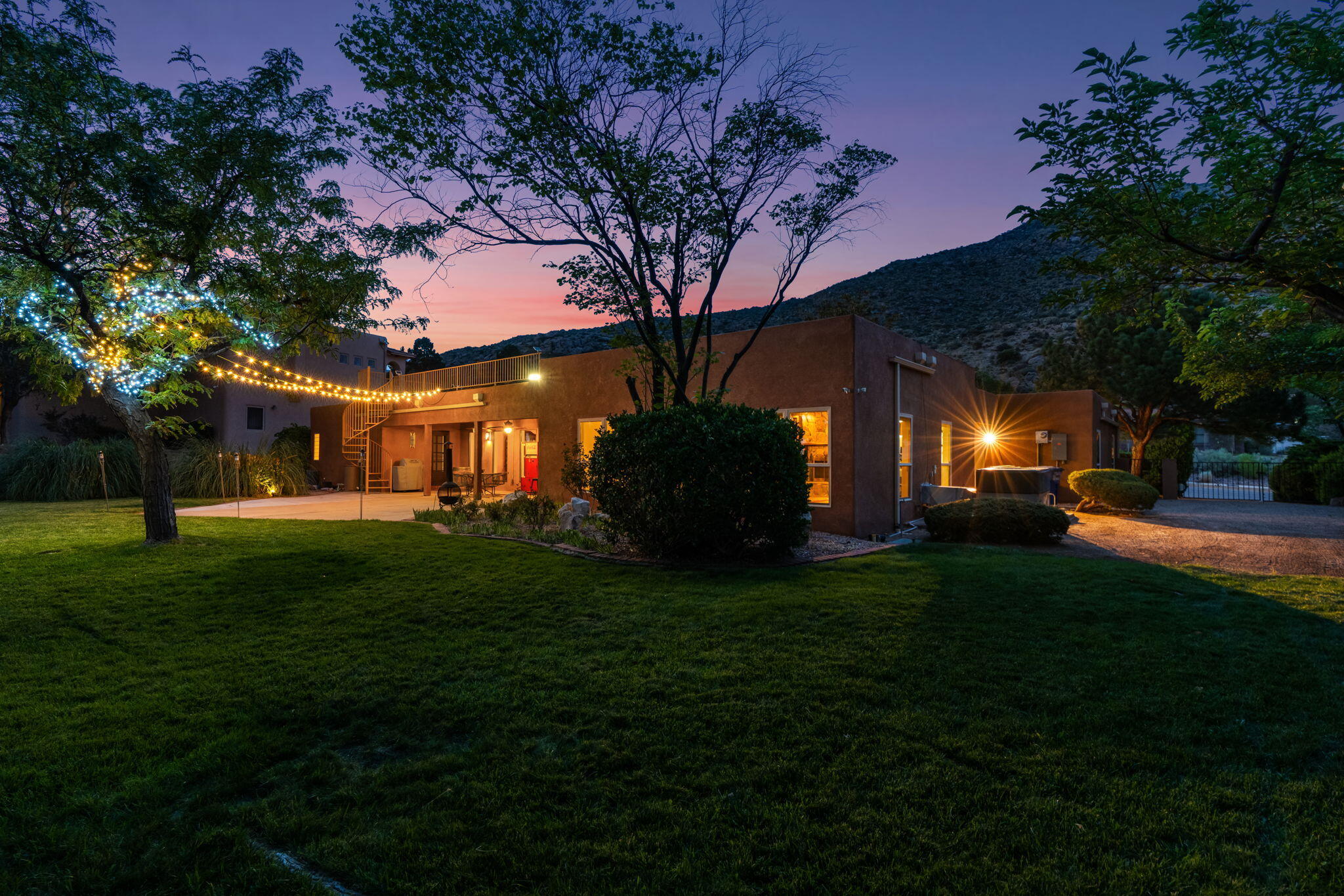 3001 LA VILLITA Place NE