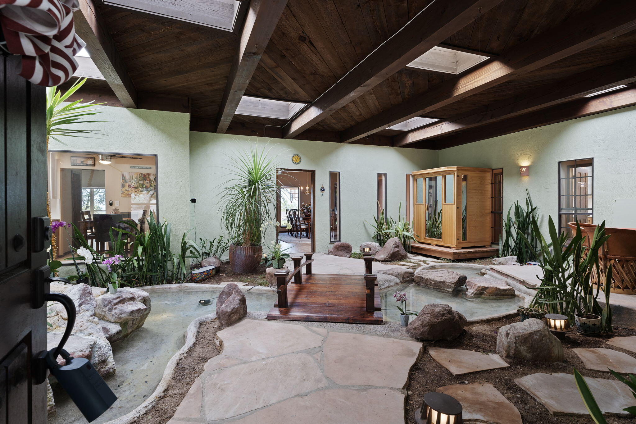 3001 LA VILLITA Place NE