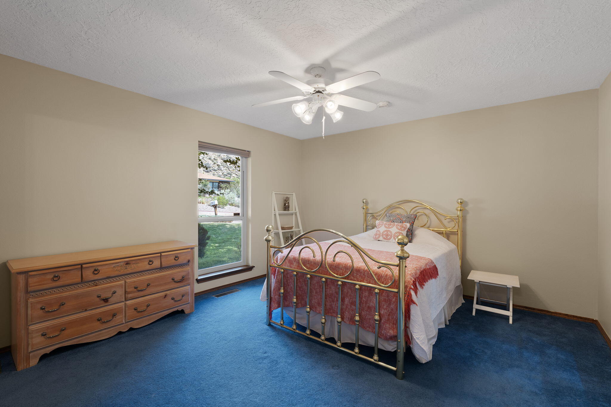 3001 LA VILLITA Place NE